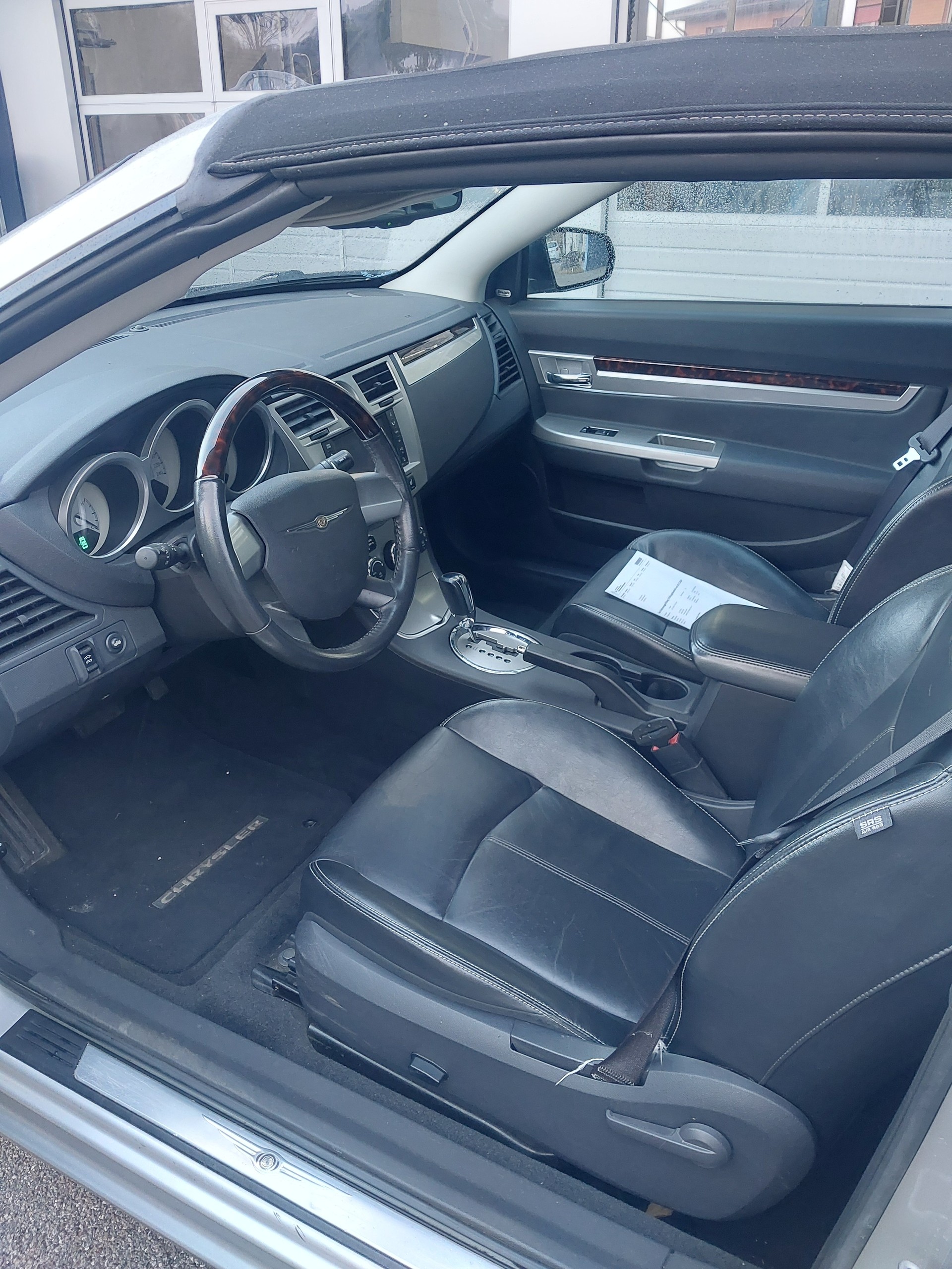 CHRYSLER Sebring 2.7 V6 Limited Automatic-image-5