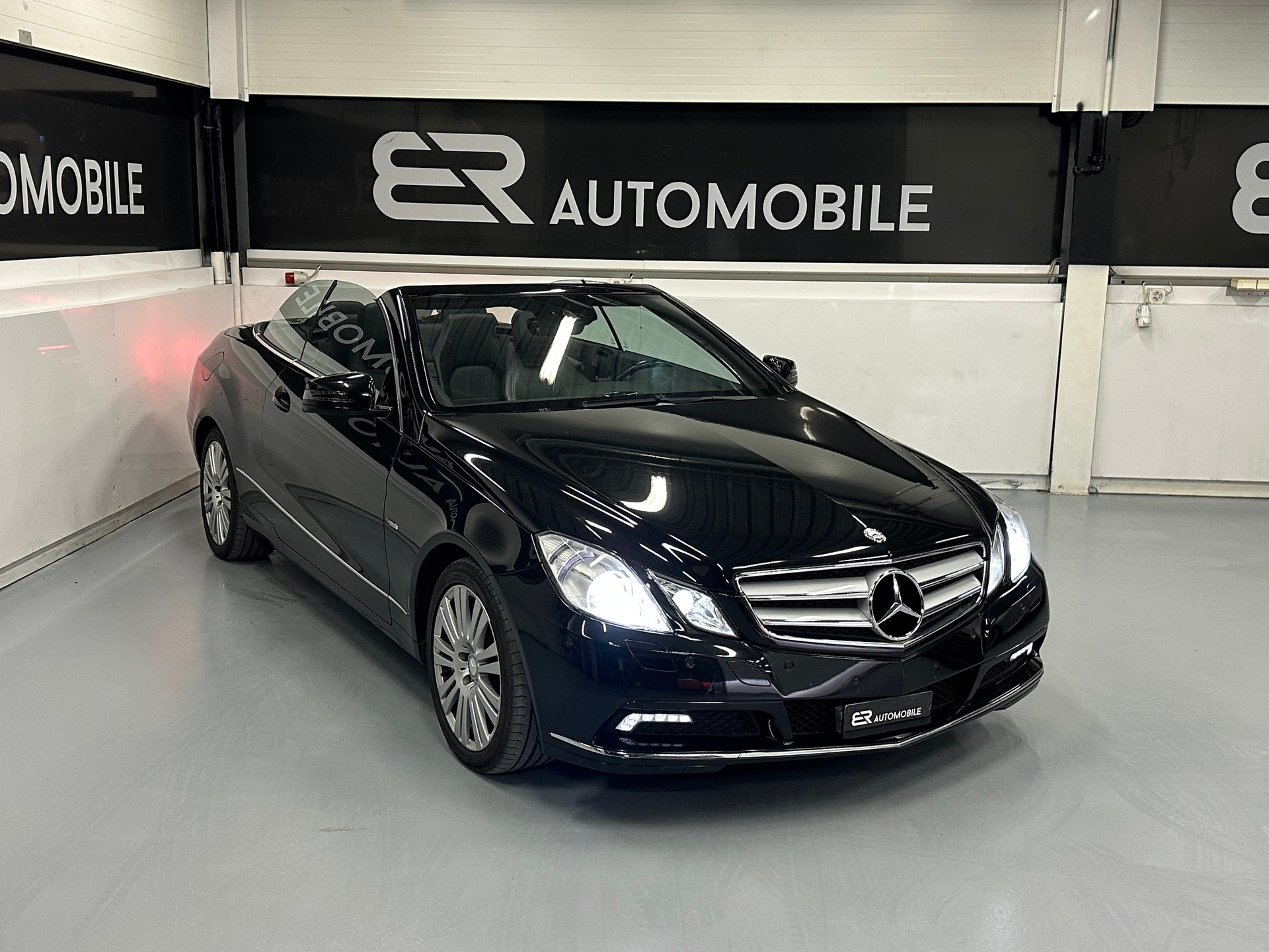 MERCEDES-BENZ E 350 CGI BlueEfficiency 7G-Tronic-image-2