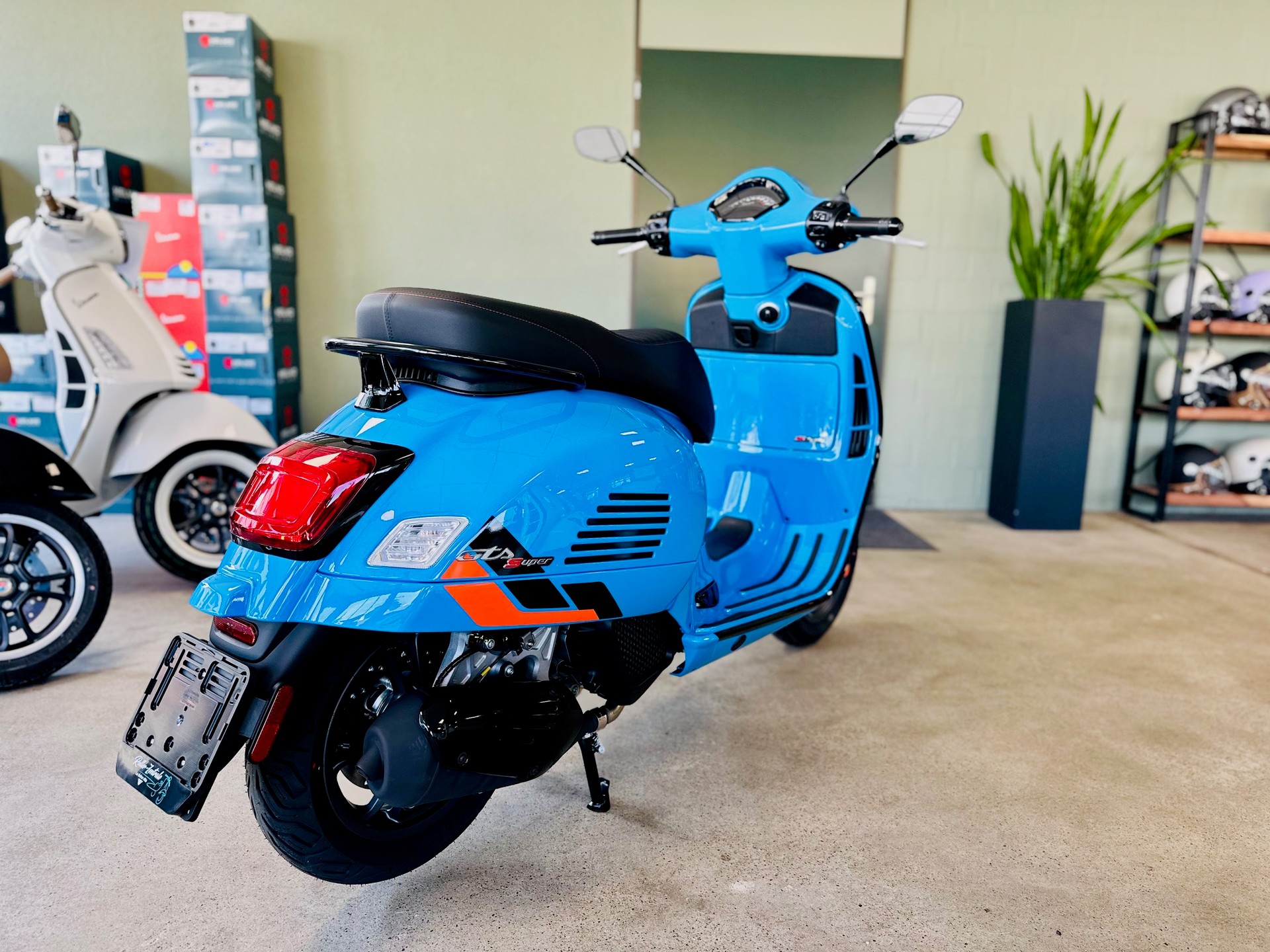 PIAGGIO Vespa GTS 125 Super Sport RST Euro 5+-image-2