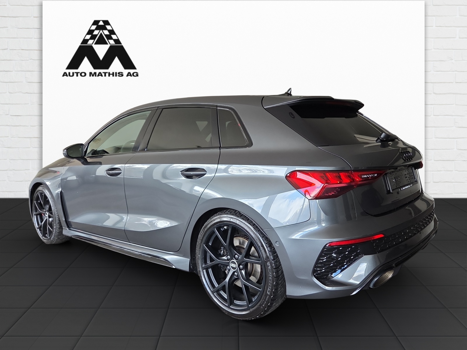AUDI RS3 Sportback 2.5 TSI quattro S-tronic-showroom-element-3
