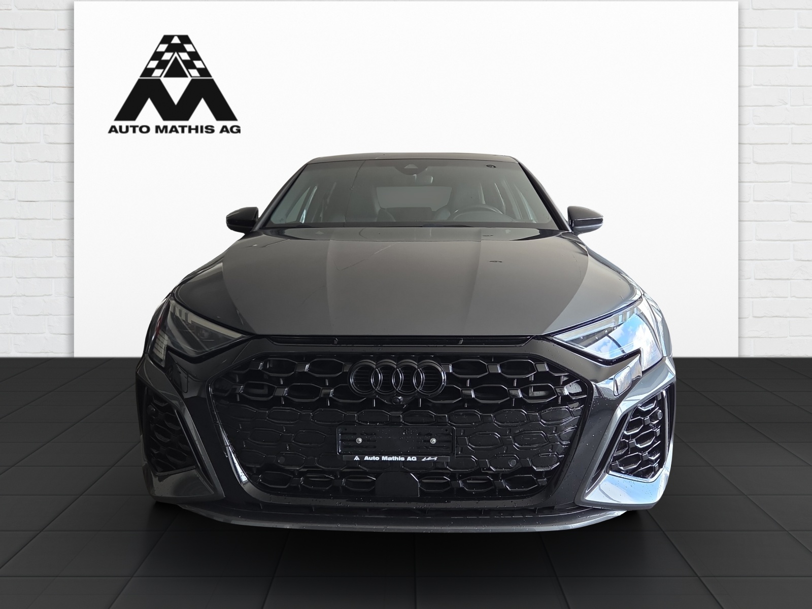 AUDI RS3 Sportback 2.5 TSI quattro S-tronic-showroom-element-1
