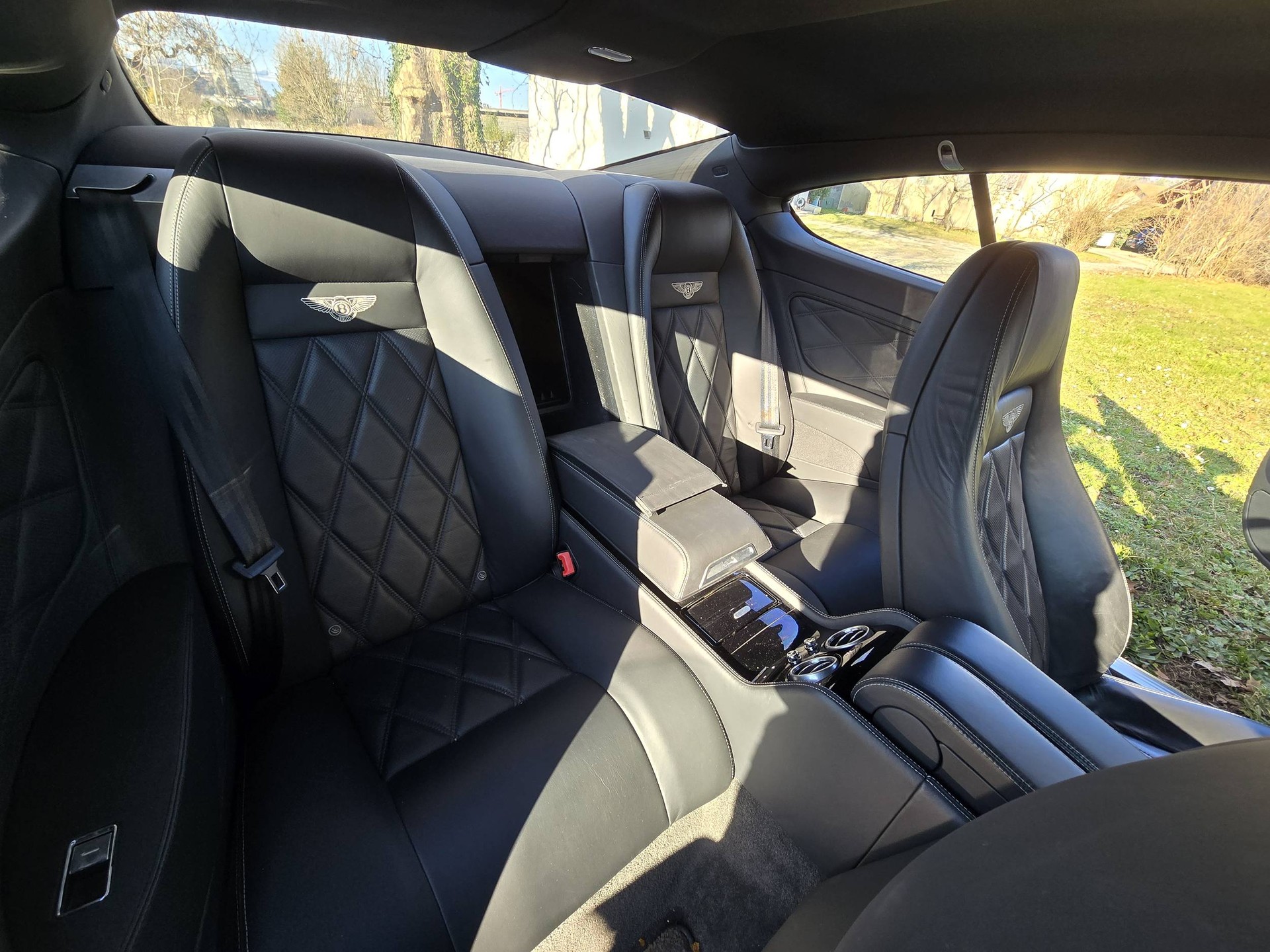 BENTLEY Continental GT 6.0-image-25