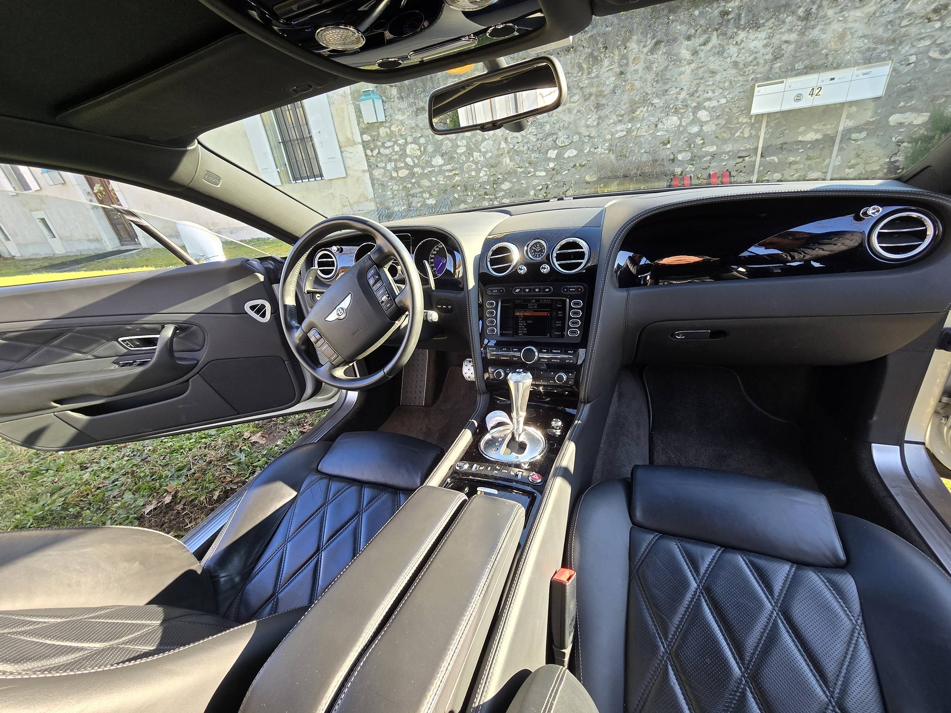 BENTLEY Continental GT 6.0-image-17