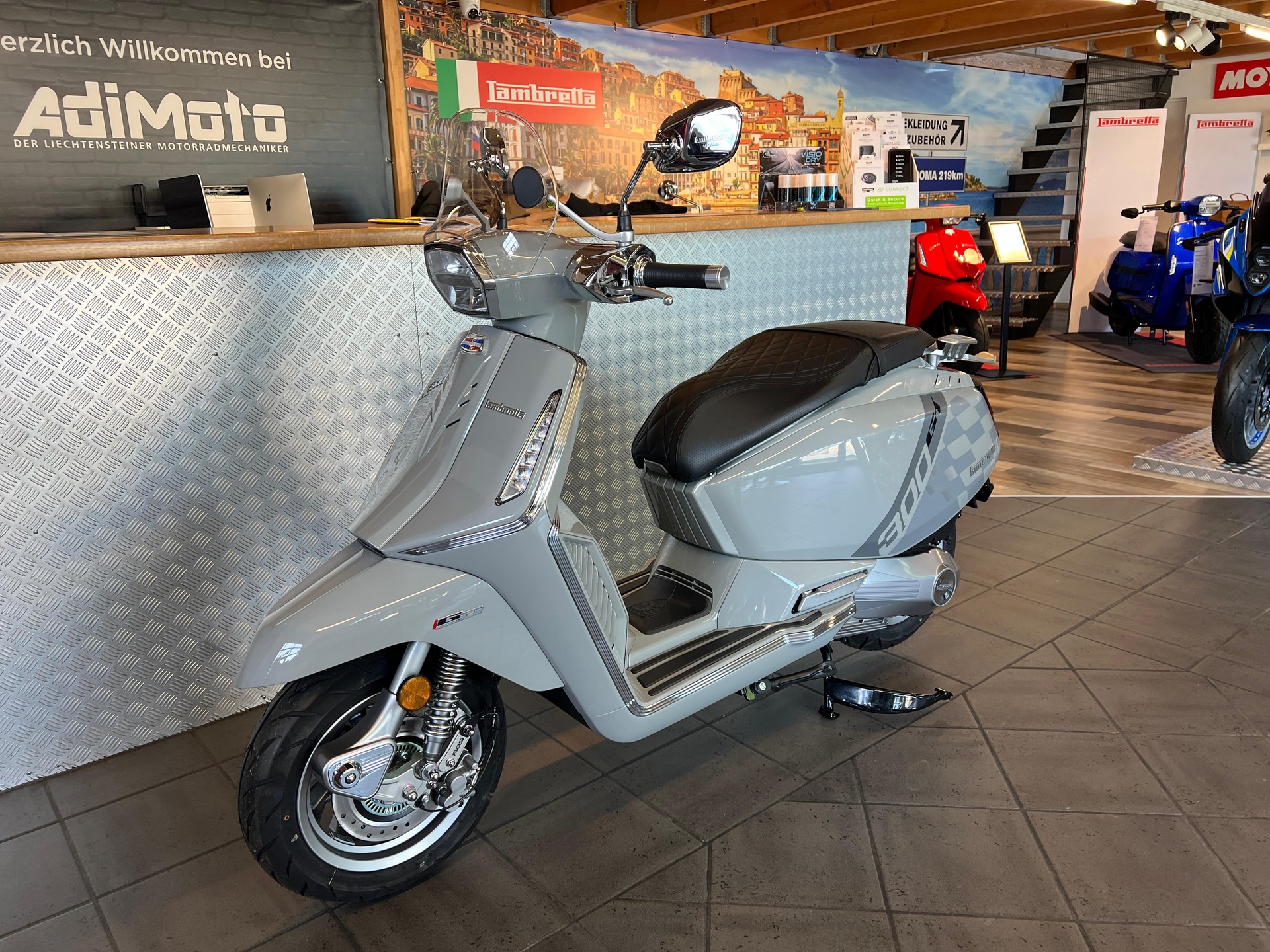 LAMBRETTA X 300 GT-image-5