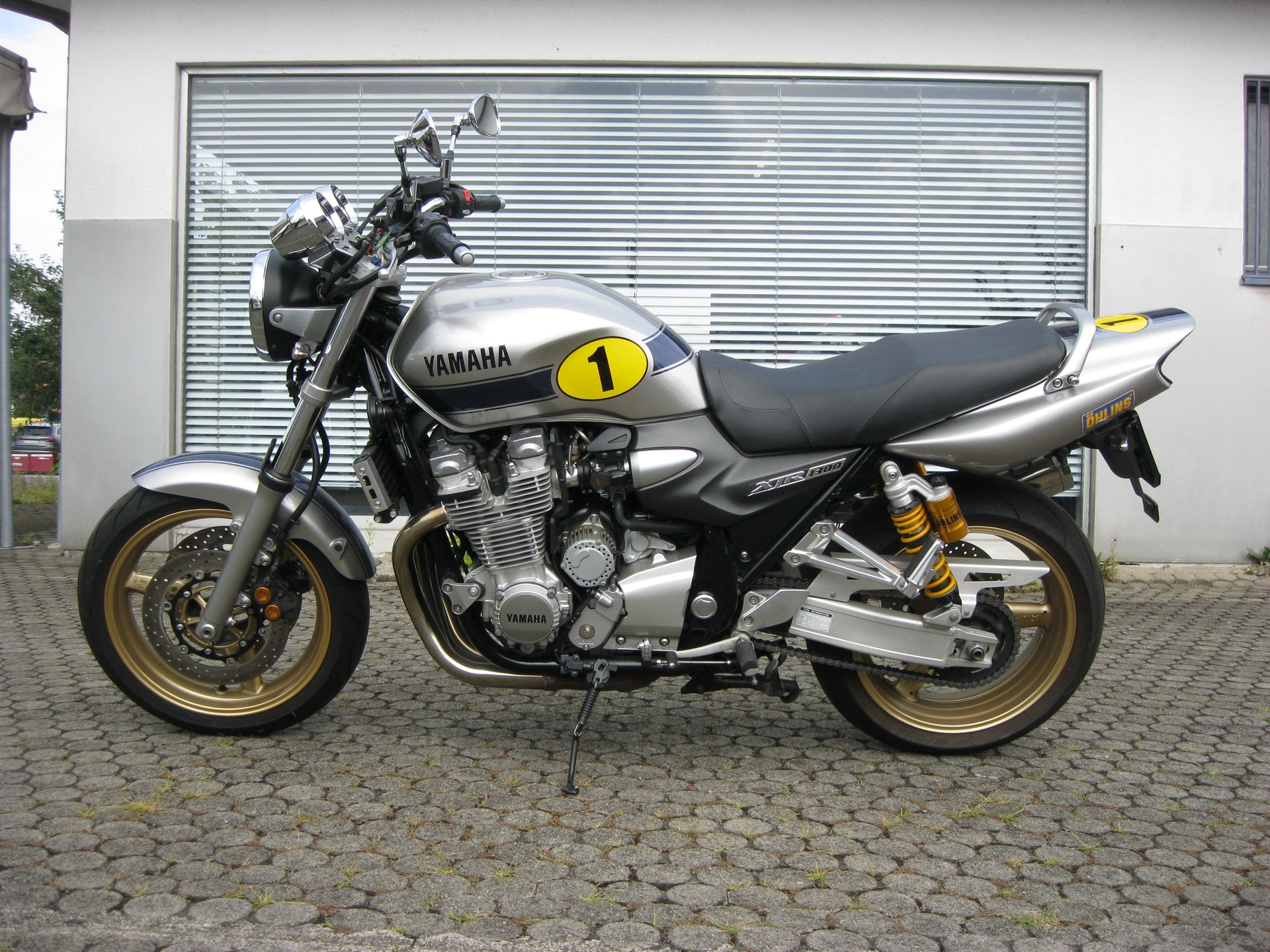 YAMAHA XJR 1300