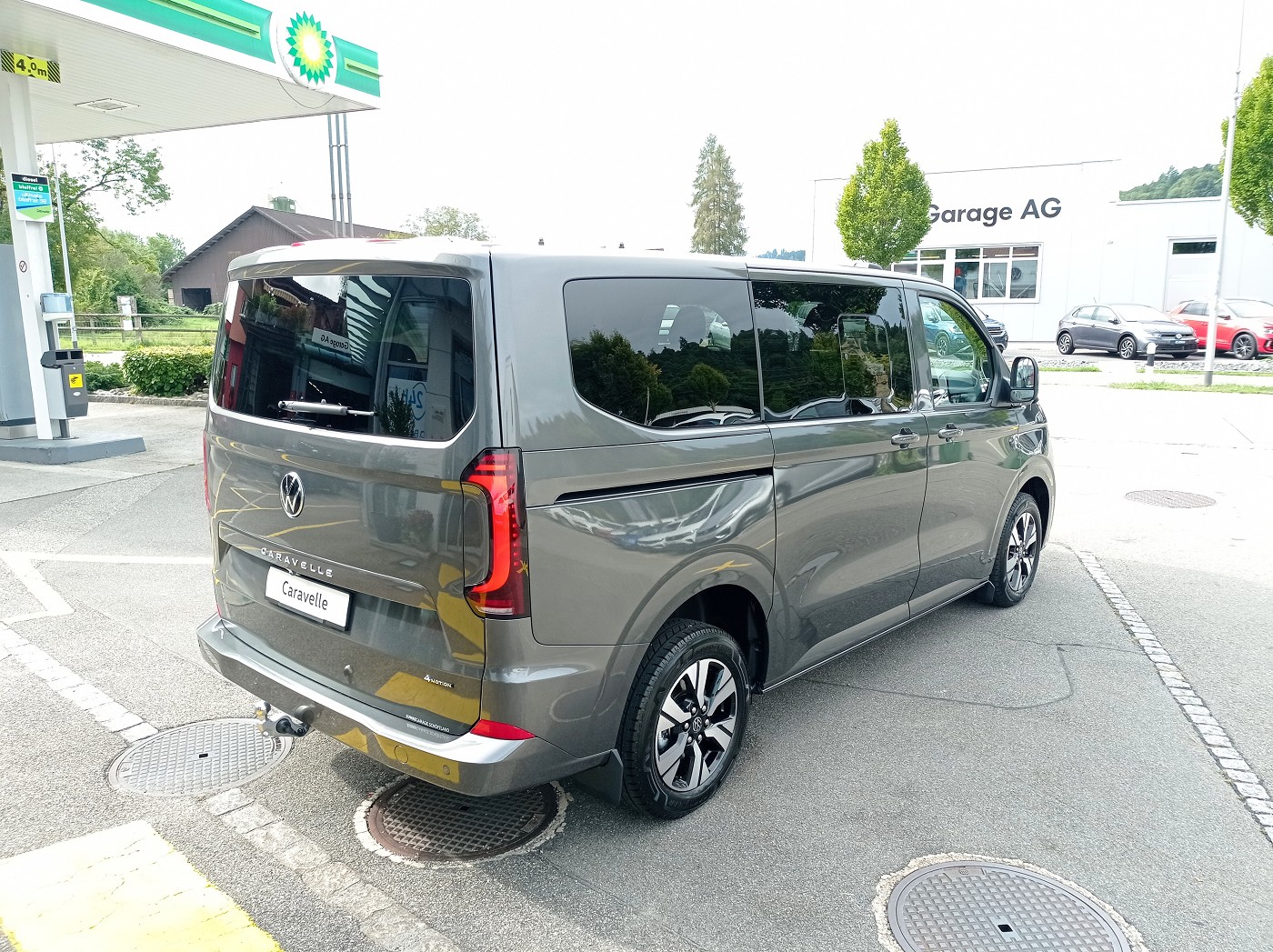 VW Caravelle 2.0 TDI Life Aut.8 4 Motion-image-4