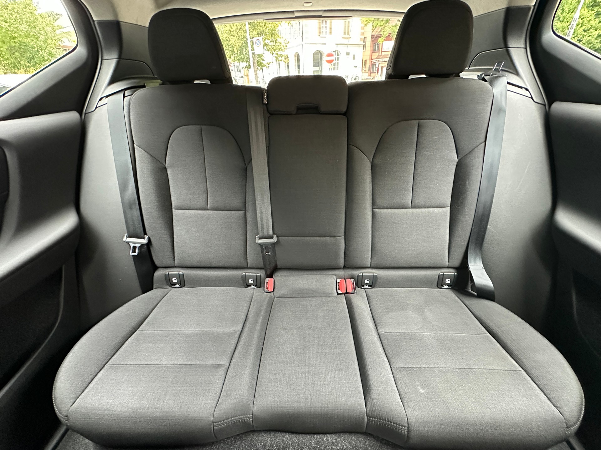 VOLVO XC40 D3-image-14