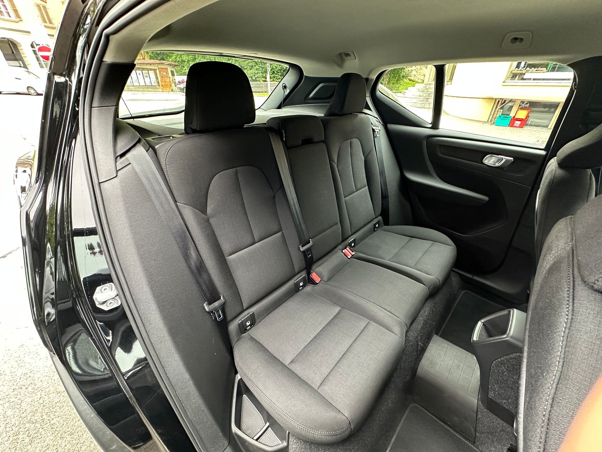 VOLVO XC40 D3-image-13