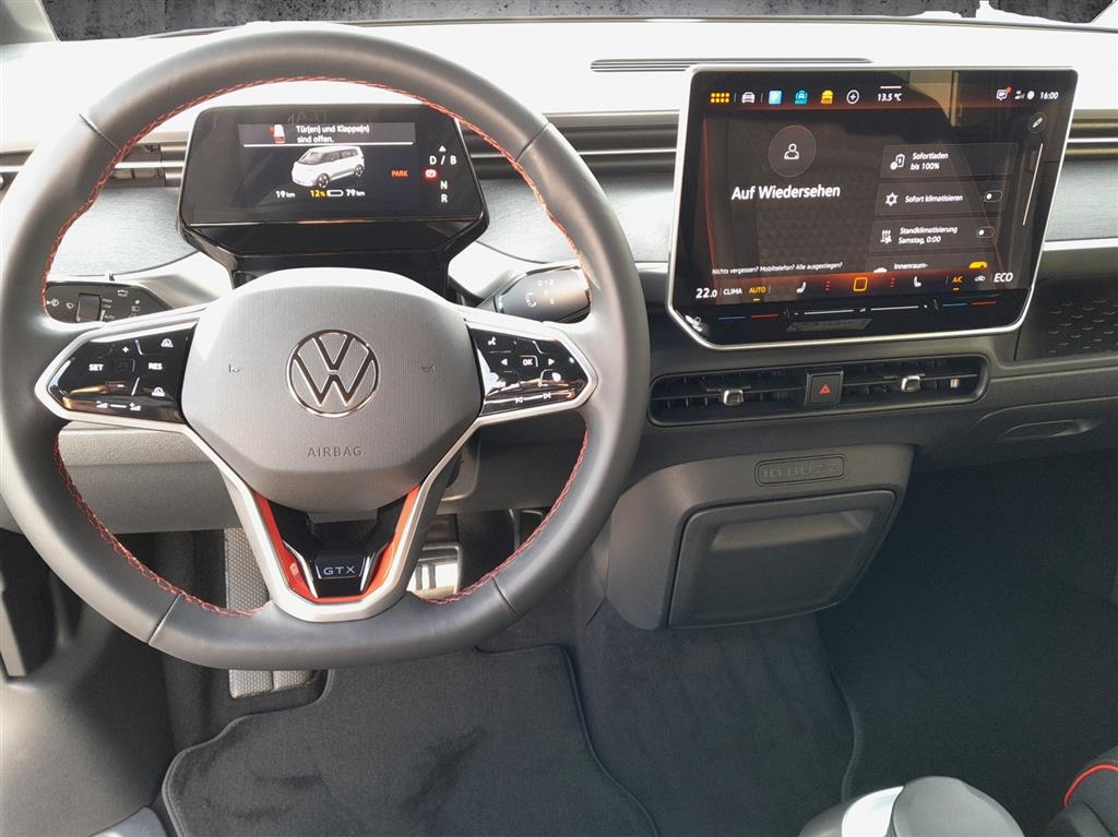 VW ID.Buzz LWB GTX 4 Motion-image-9
