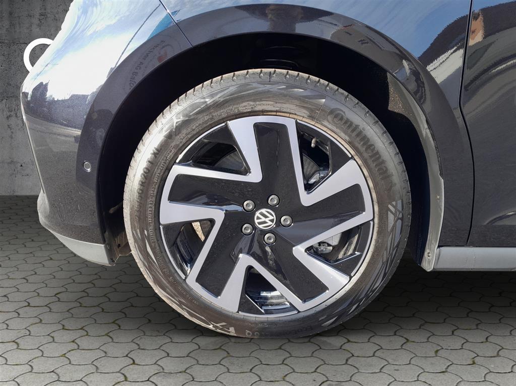 VW ID.Buzz LWB GTX 4 Motion-image-6