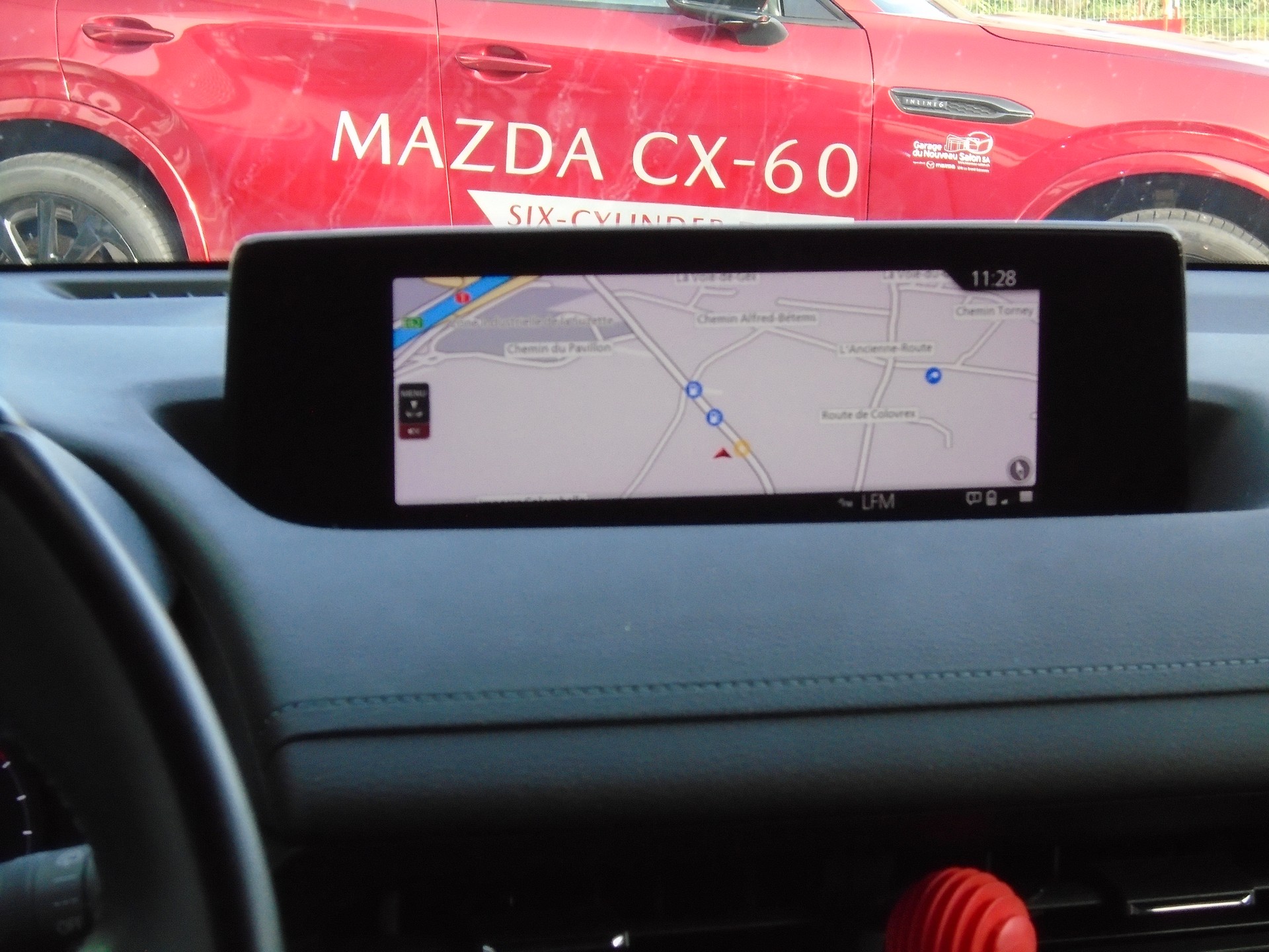 MAZDA MX-30 e-Skyactiv Ambition Plus-image-8