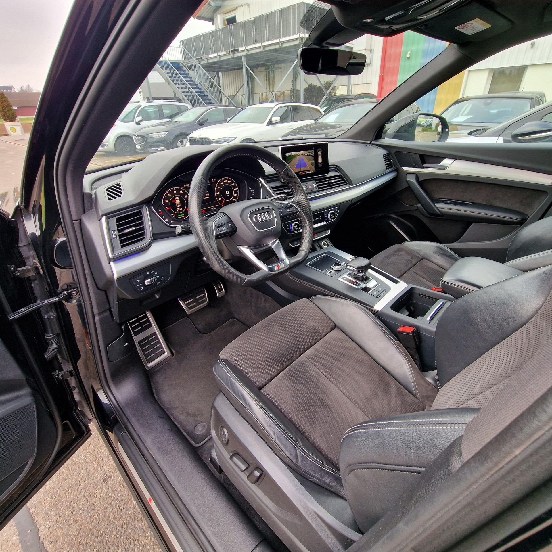 AUDI Q5 45 TFSI sport quattro S-tronic-image-9