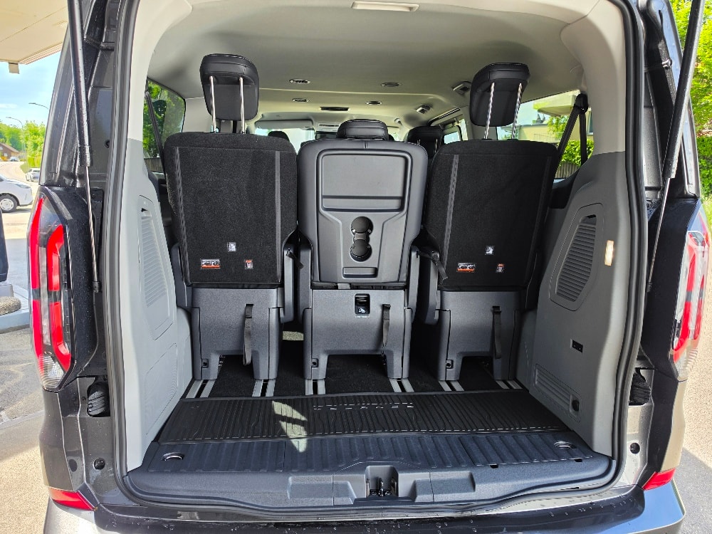 FORD Tourneo Bus 320 L2H1 TitaniumX Automat-image-12