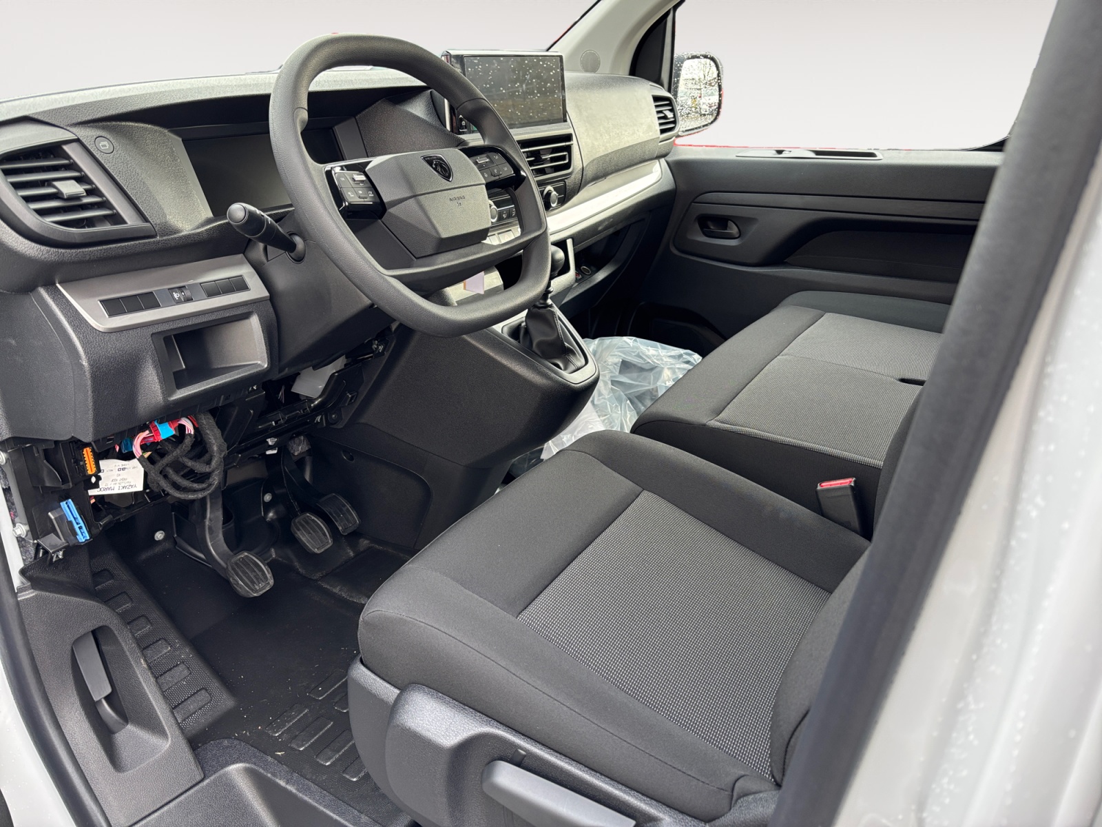 PEUGEOT Expert 2.0 BlueHDi 145 S&S Vertiefte Kabine Long-image-8