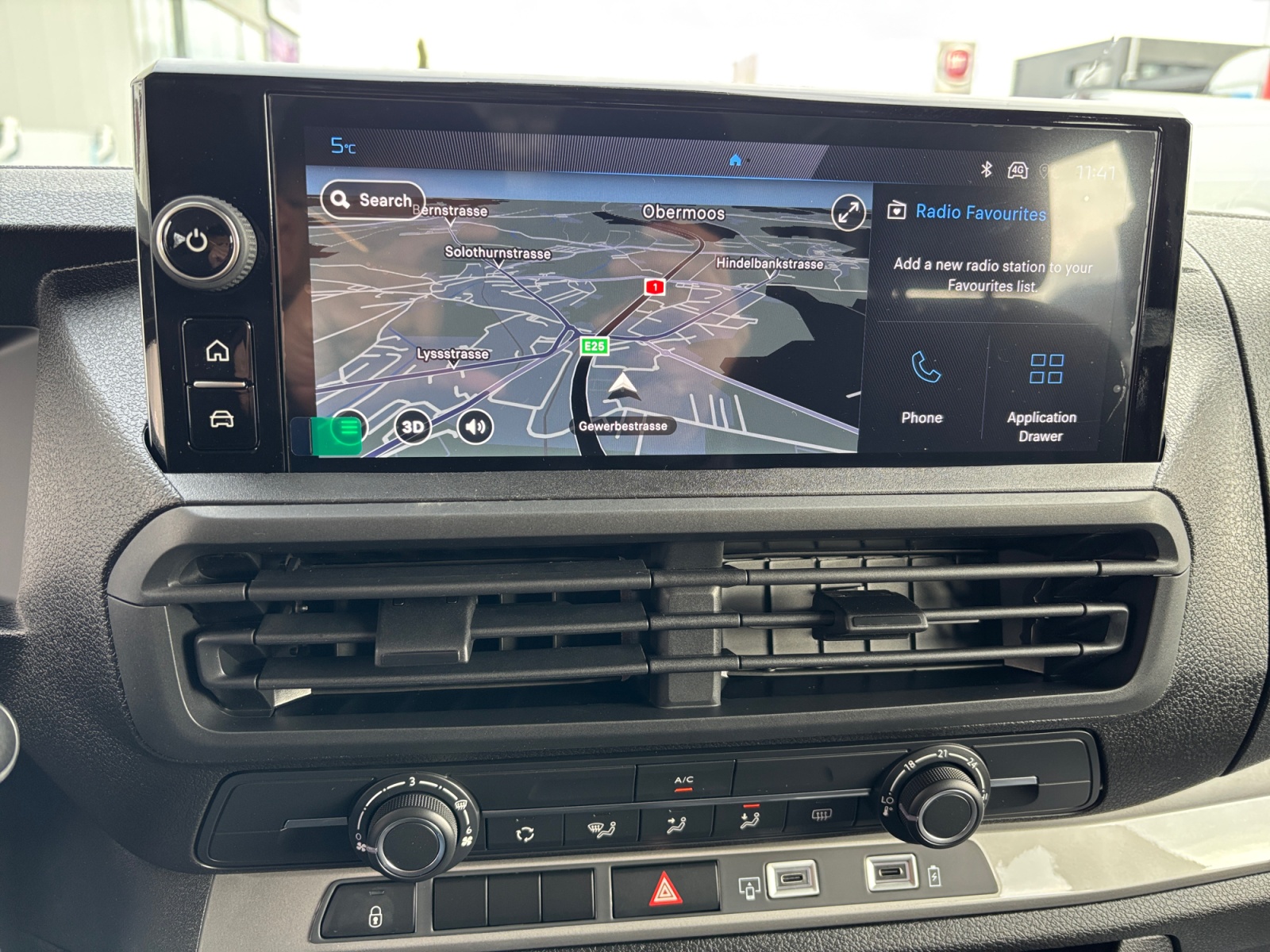 PEUGEOT Expert 2.0 BlueHDi 145 S&S Vertiefte Kabine Long-image-15