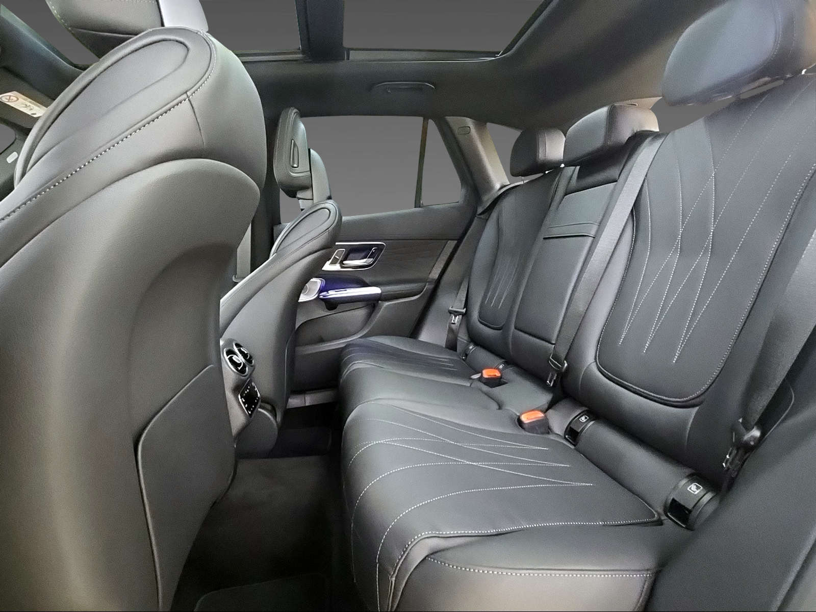 MERCEDES-BENZ GLC 450 d 4Matic-image-9