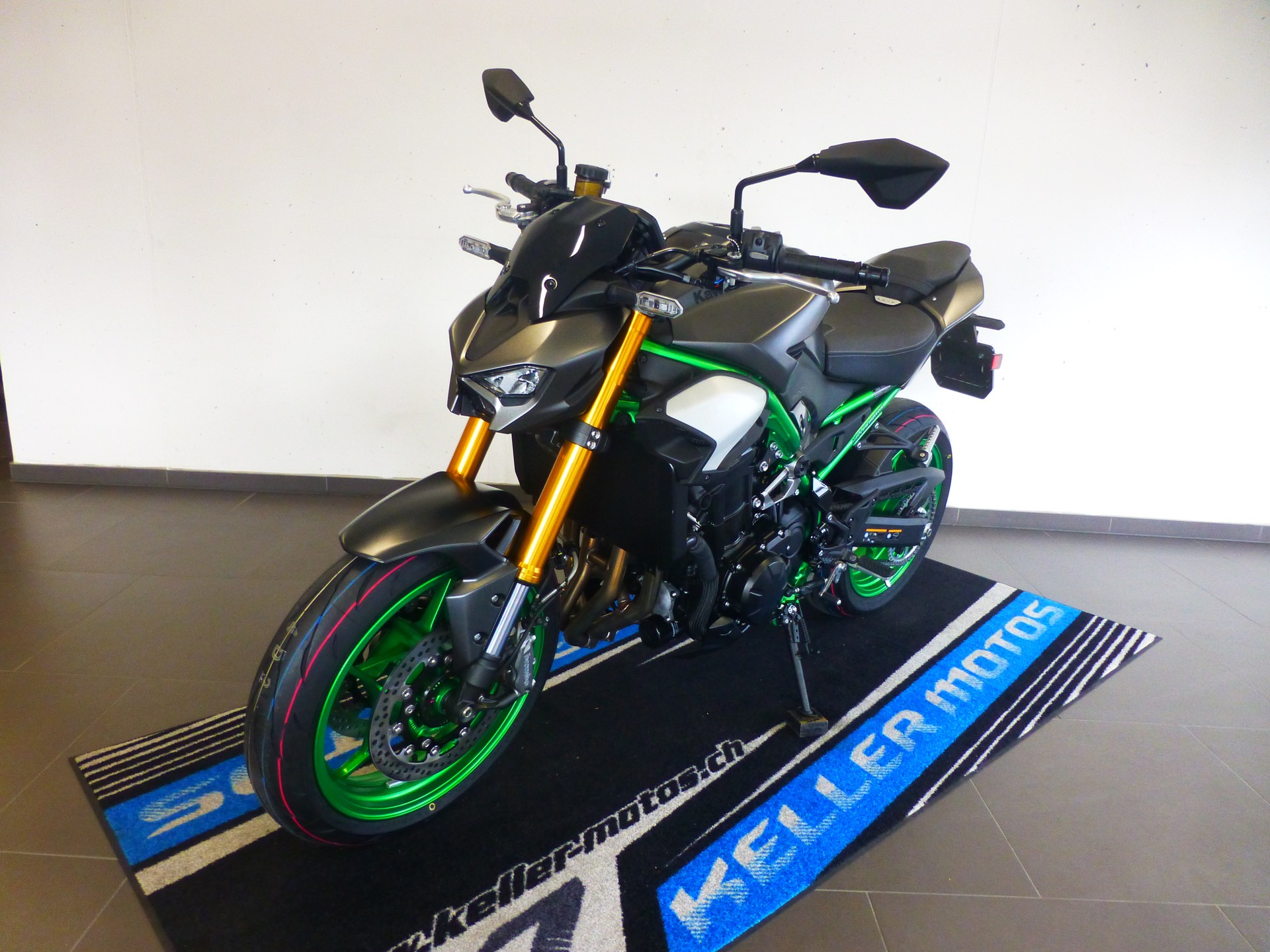 KAWASAKI Z 900 SE-image-13