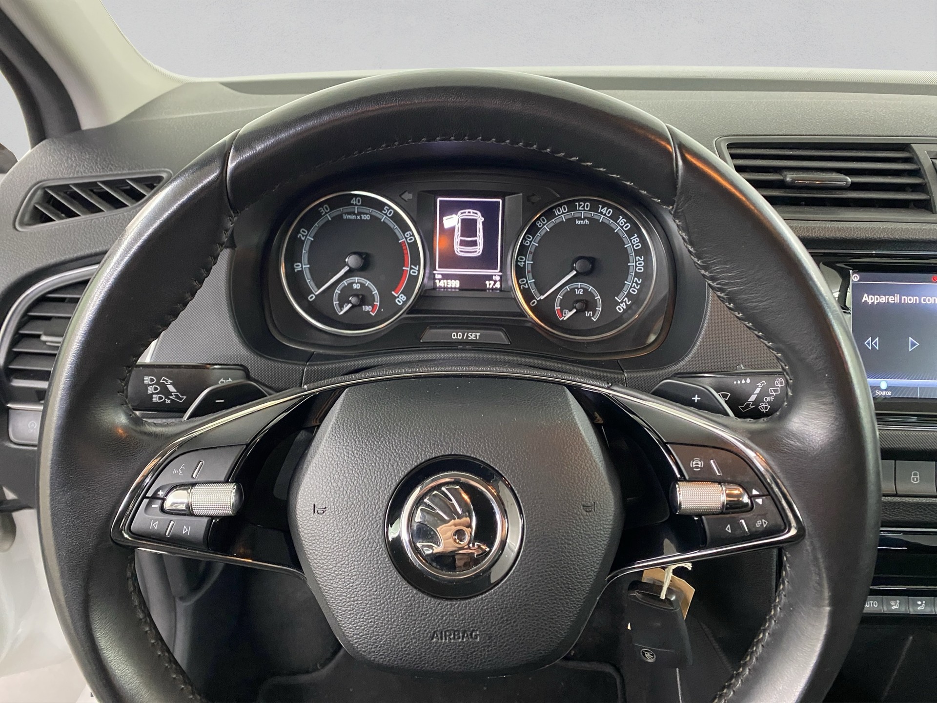 SKODA Fabia Combi 1.0 TSI Ambition DSG-image-8