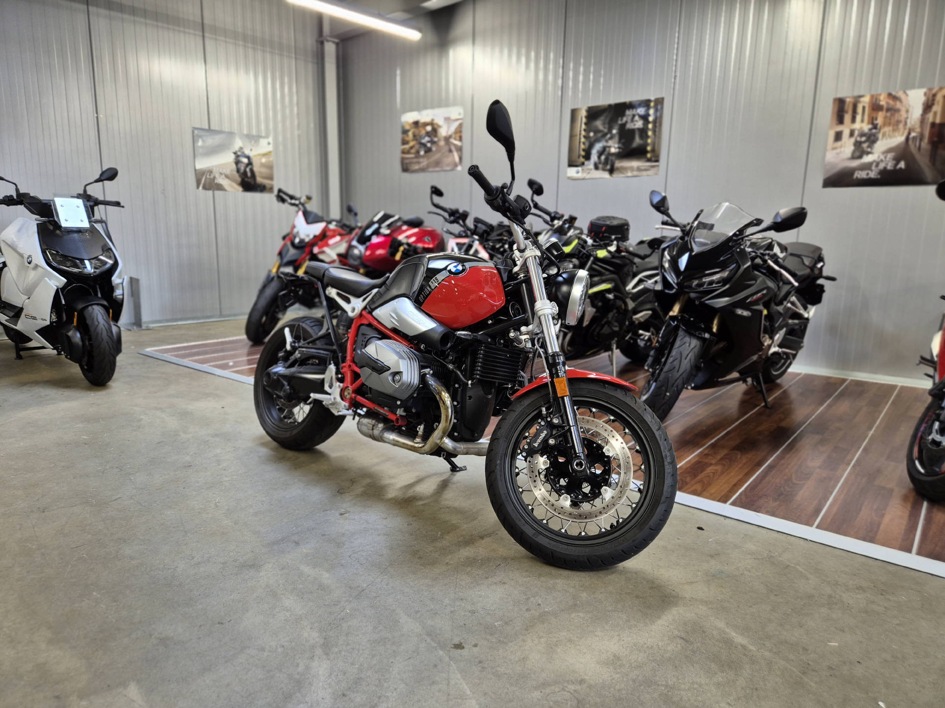 BMW R nineT Pure A2-image-6