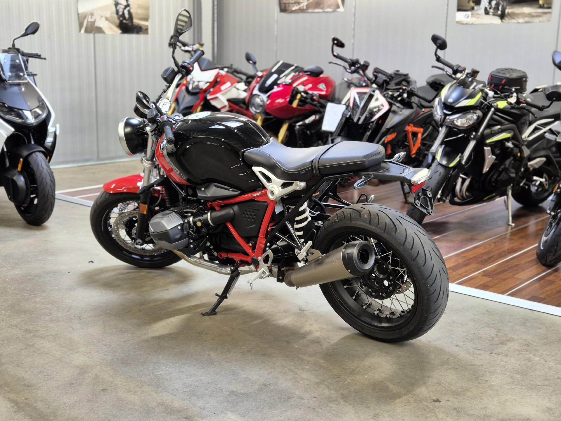 BMW R nineT Pure A2-image-2