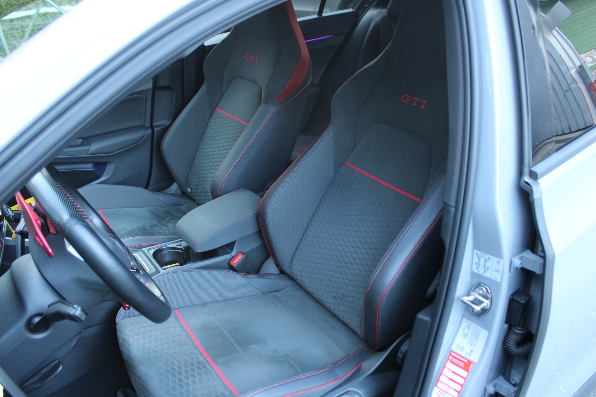 VW Golf 2.0 TSI GTI Clubsport 45 DSG-image-4