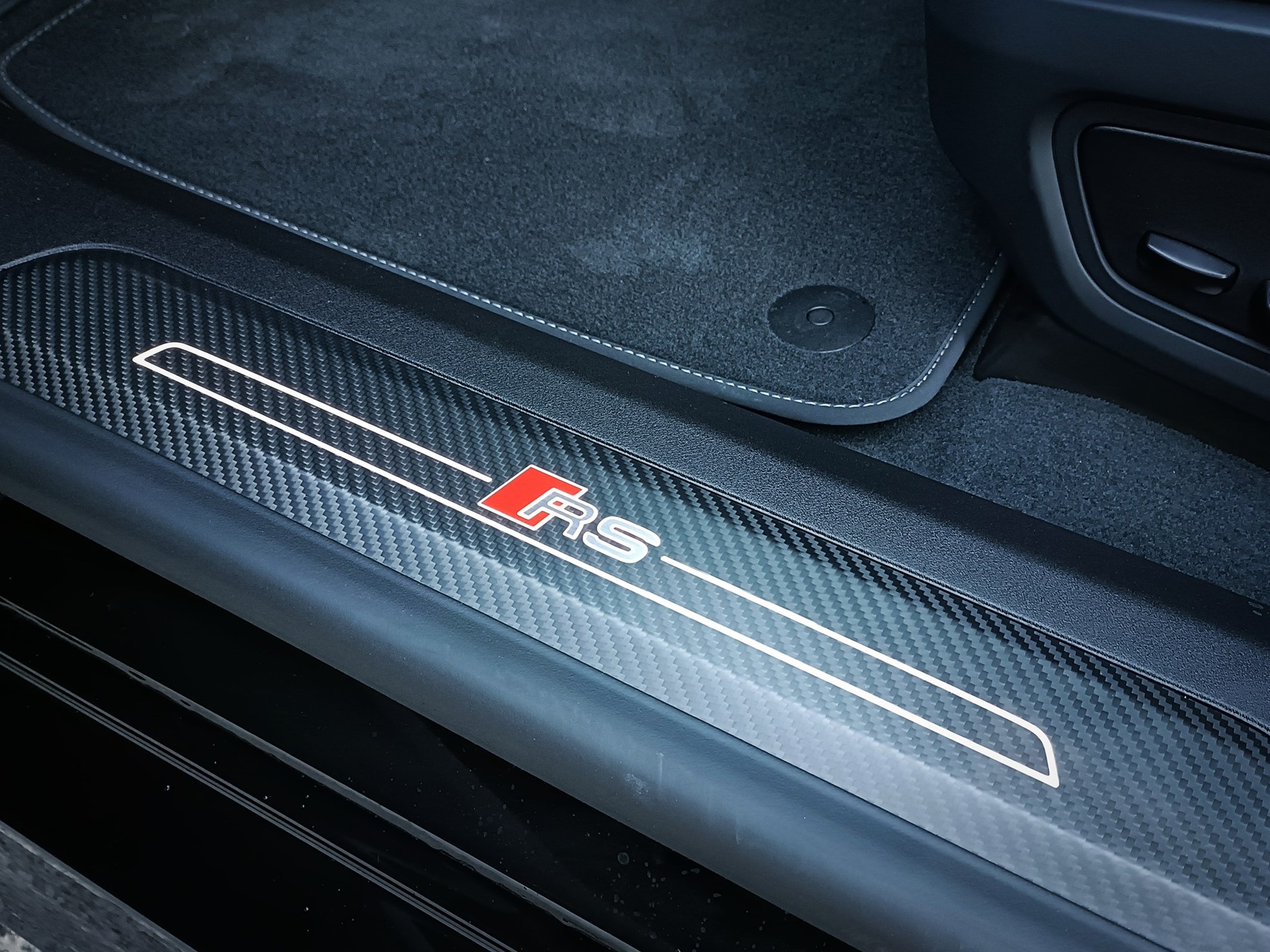 AUDI RS e-tron GT quattro *beste Preis/Leistung*-image-18