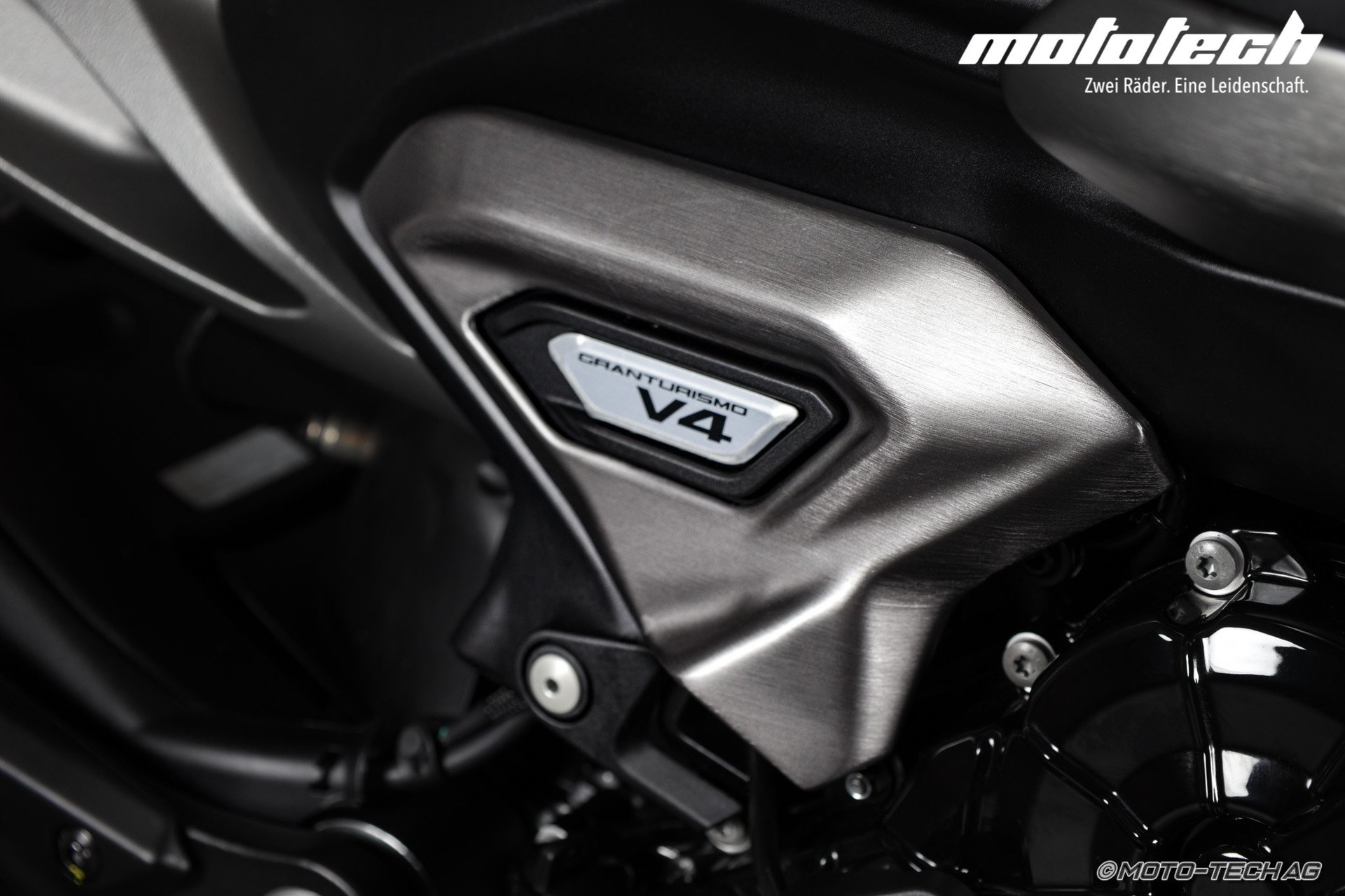 DUCATI X Diavel V4 / 4 JAHRE GARANTIE-image-9