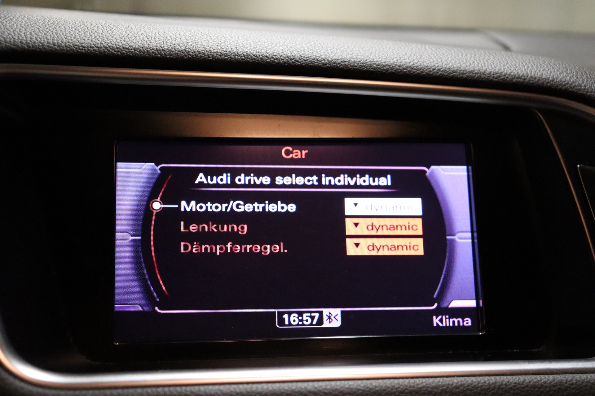 AUDI Q5 2.0 TFSI QUATTRO TIPTRONIC **TEMPOMAT**CH-FAHRZEUG**8-FACH RÄDER**AB MFK**-image-29