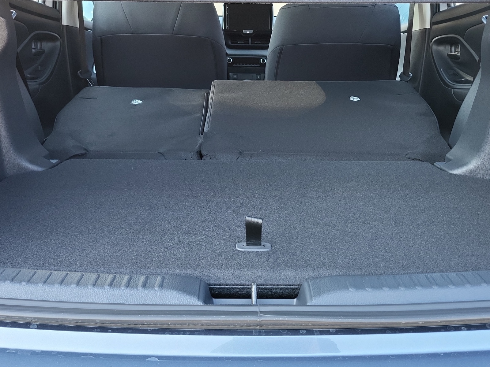 TOYOTA Yaris 1.5 VVT-i HSD Comfort-image-16