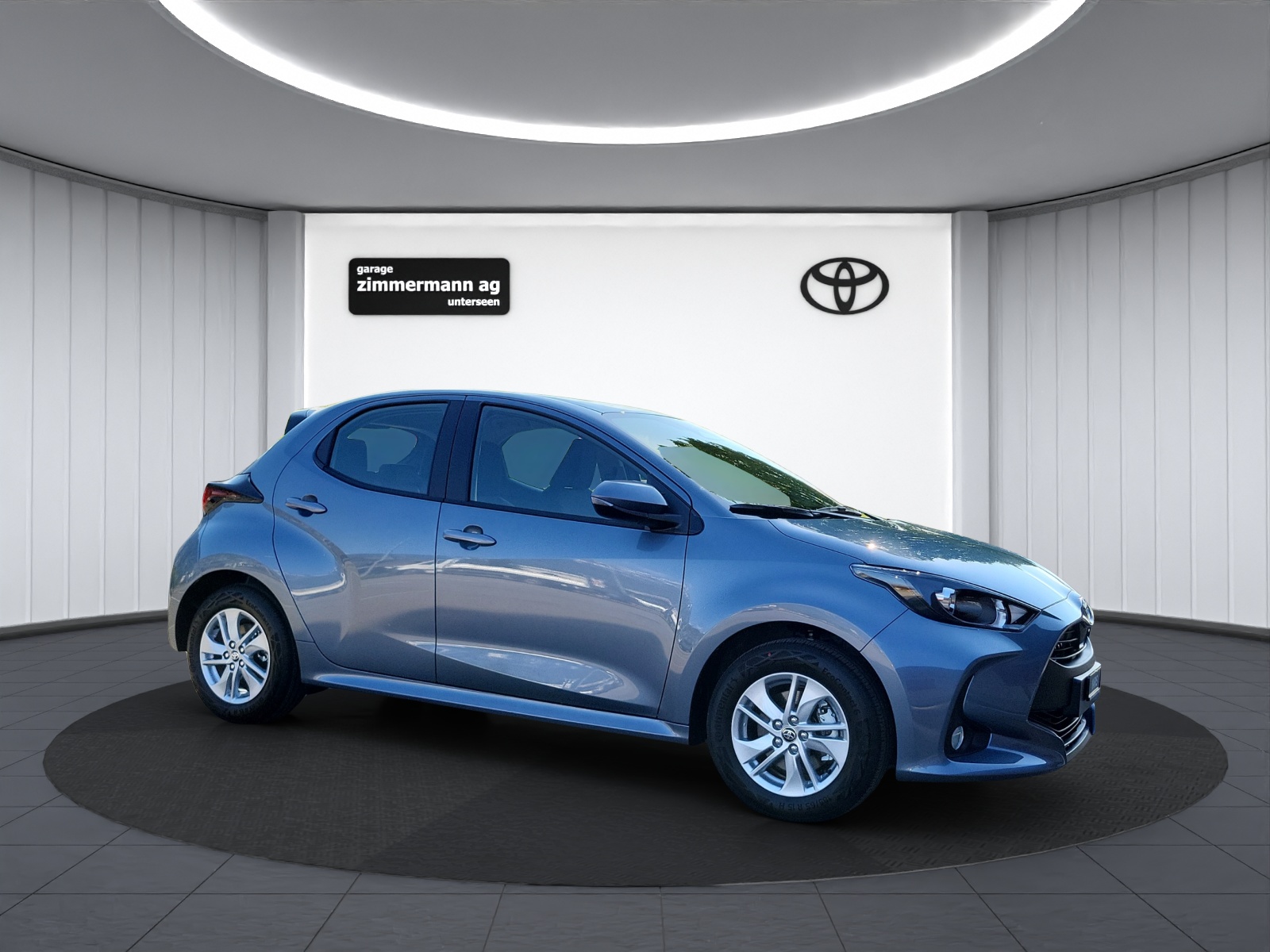 TOYOTA Yaris 1.5 VVT-i HSD Comfort-showroom-element-3