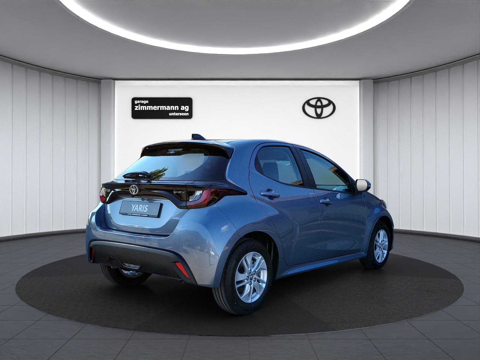 TOYOTA Yaris 1.5 VVT-i HSD Comfort-image-6