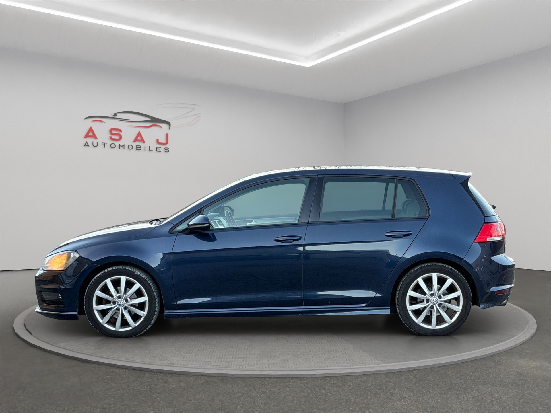 VW Golf 1.2 TSI Lounge R-Line-image-7