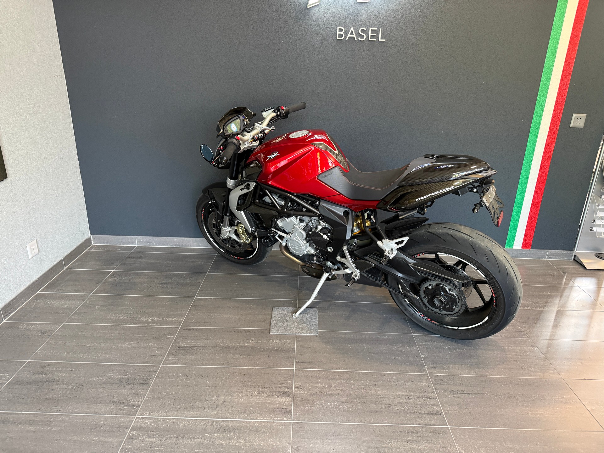 MV AGUSTA B3 Brutale 800 EAS-image-7