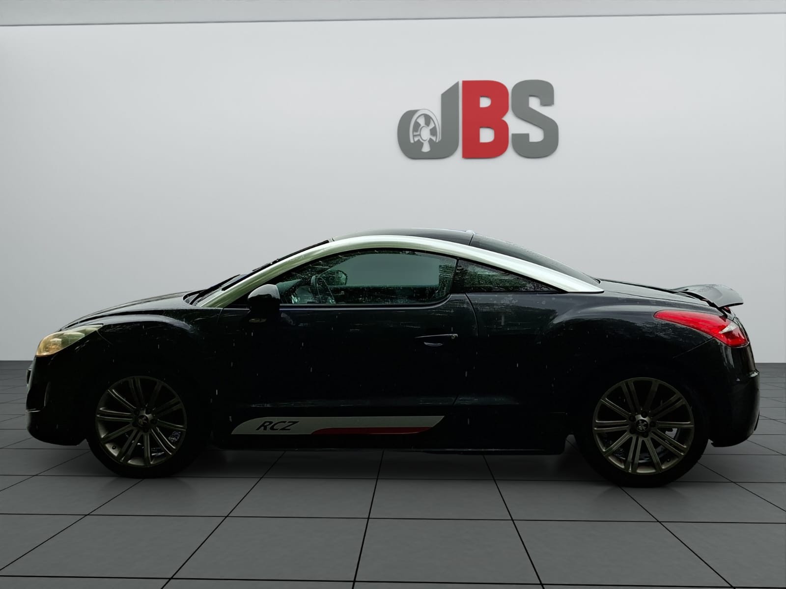 PEUGEOT RCZ 1.6 Turbo Black Yearling-showroom-element-3