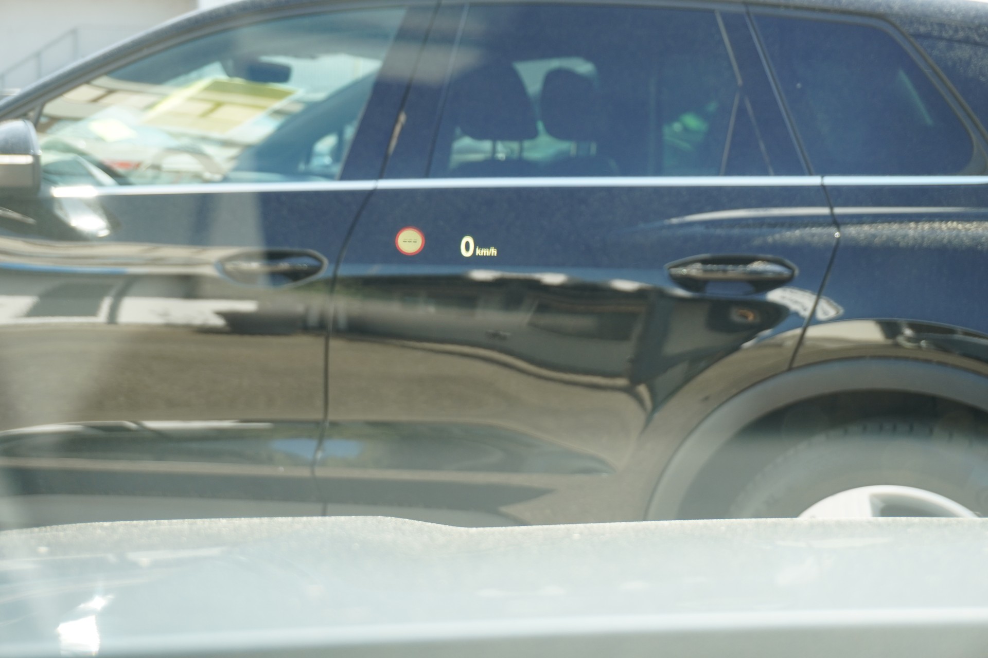 BMW X2 xDrive 20i-image-28
