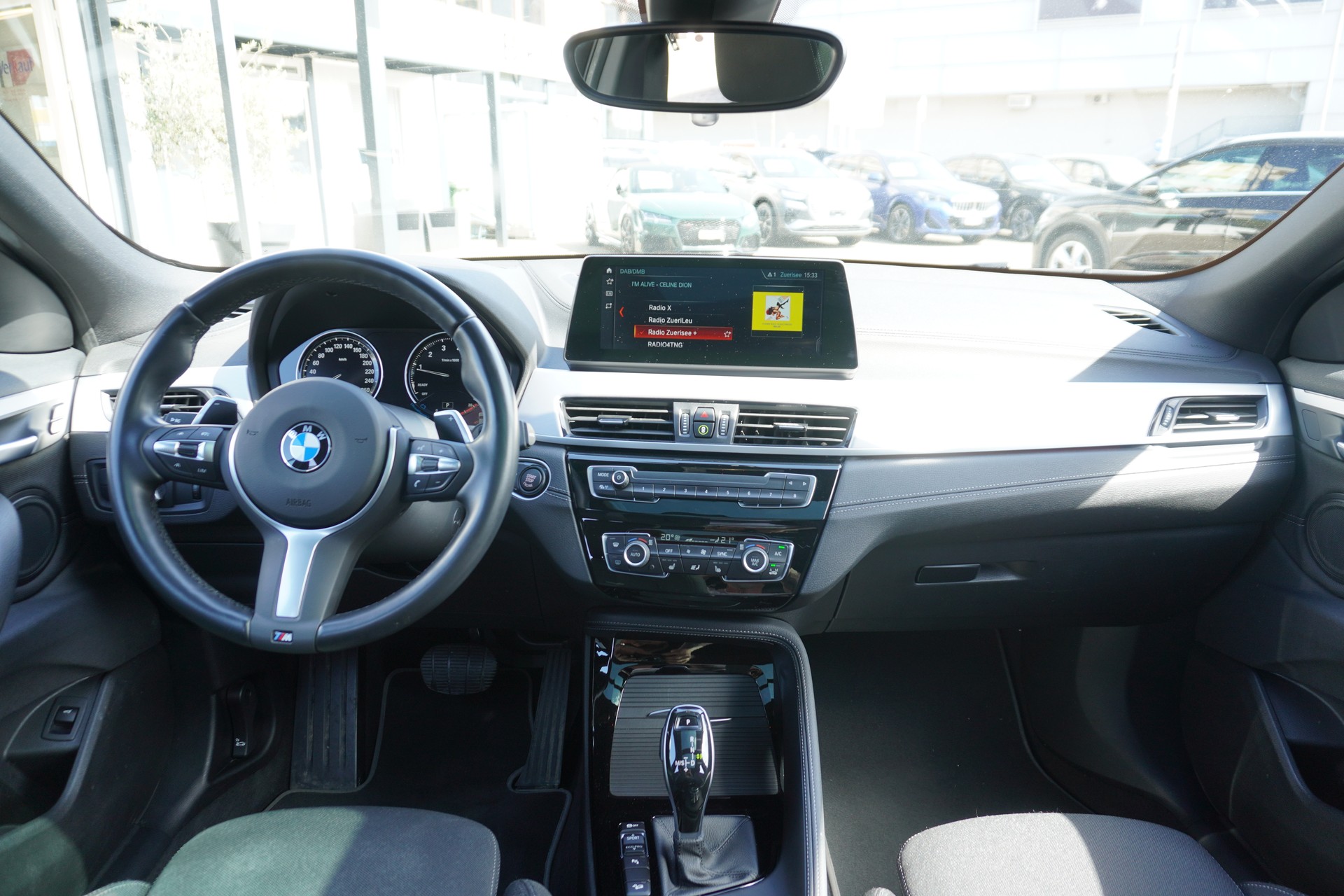 BMW X2 xDrive 20i-image-17