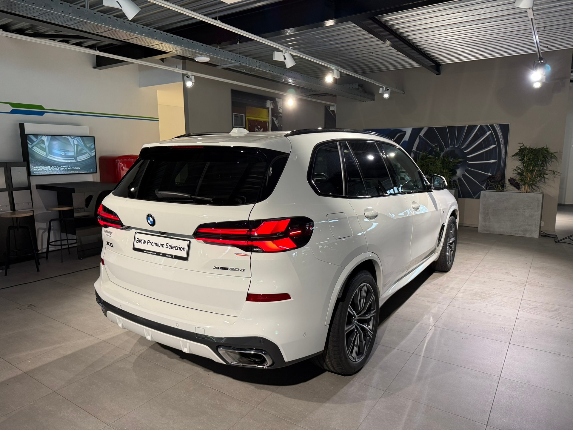 BMW X5 xDrive 48V 30d M Sport Steptronic-image-6