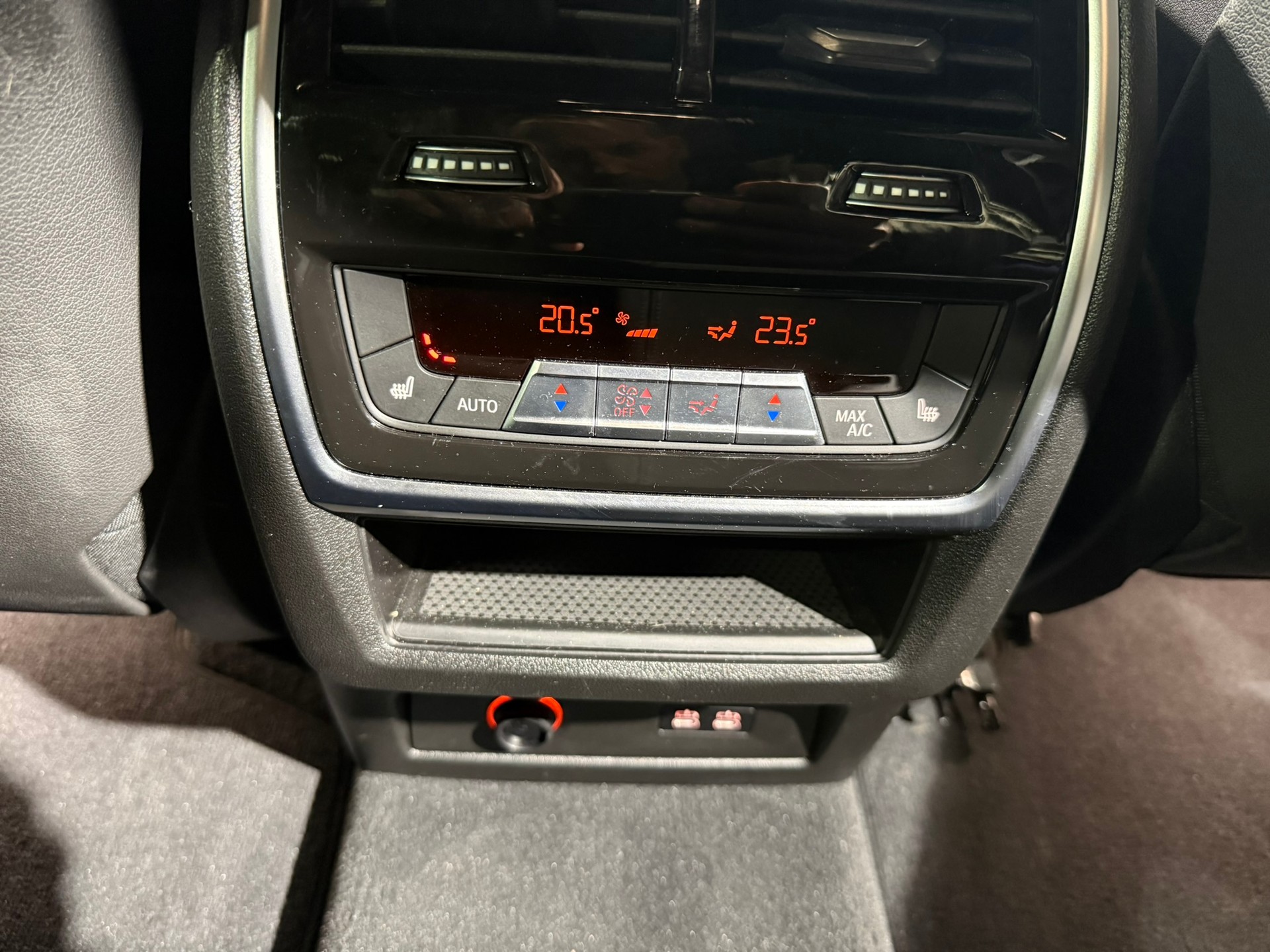 BMW X5 xDrive 48V 30d M Sport Steptronic-image-18