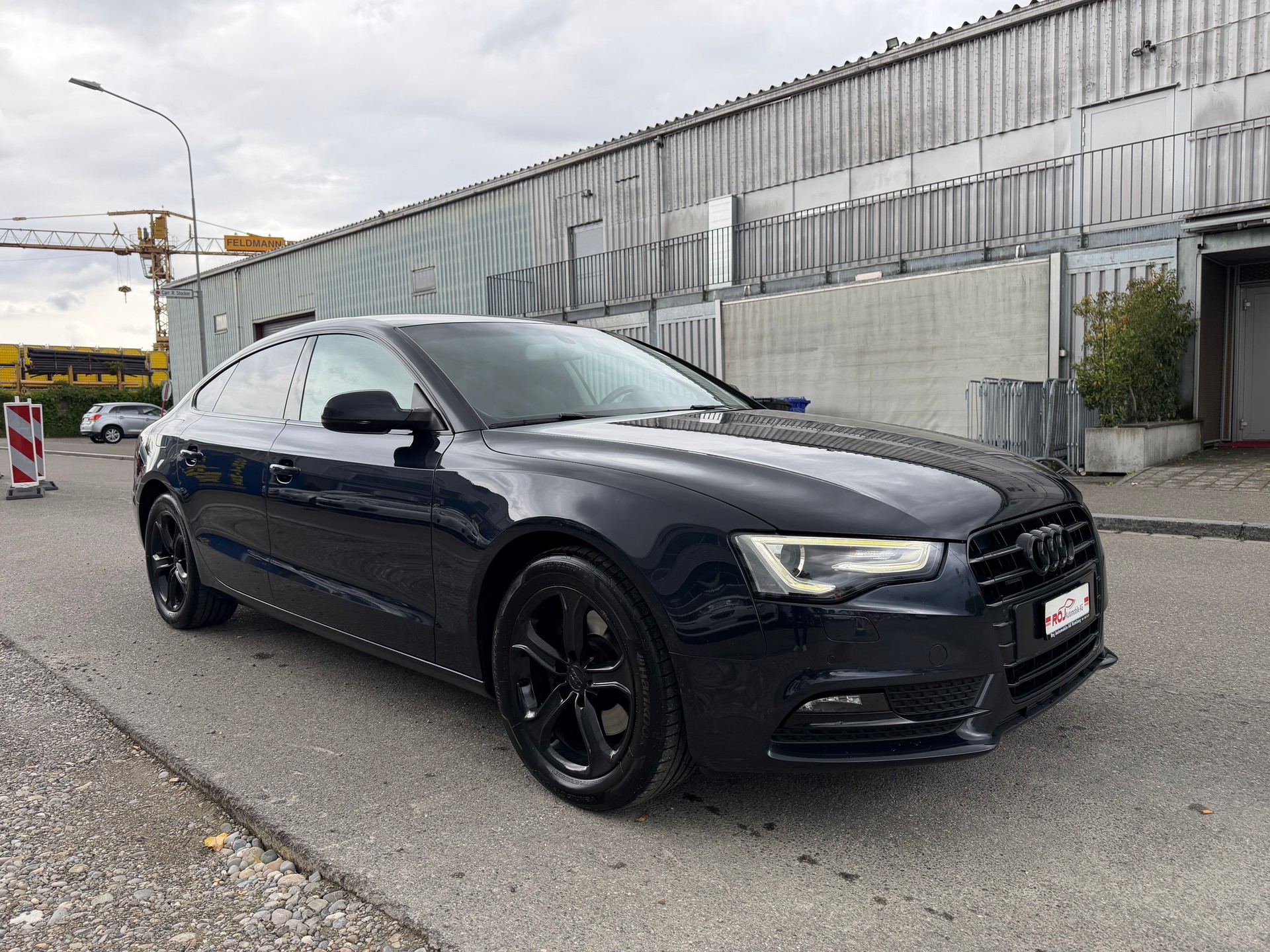 AUDI A5 Sportback 2.0 TFSI quattro S-tronic-showroom-element-3