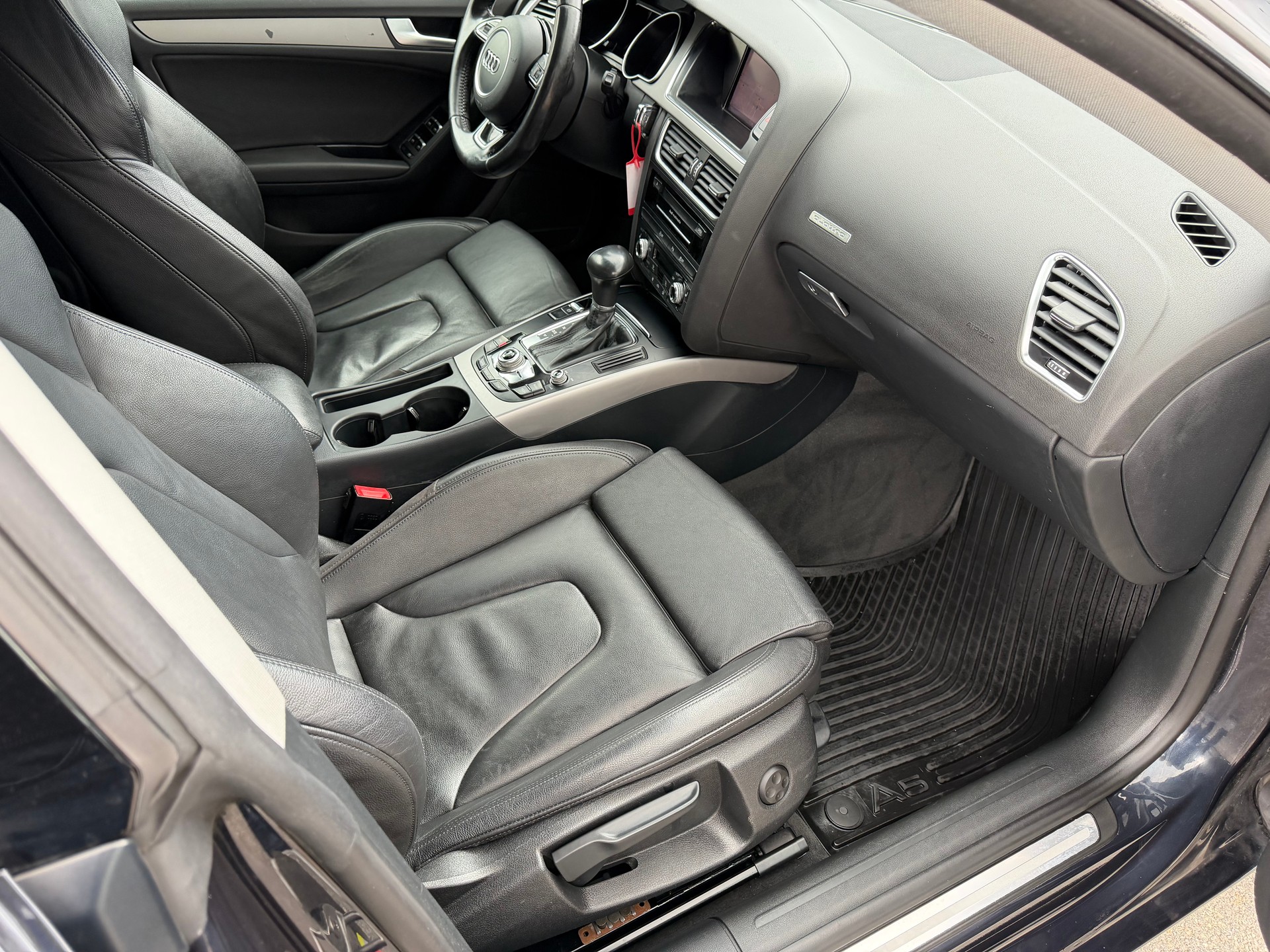 AUDI A5 Sportback 2.0 TFSI quattro S-tronic-image-13
