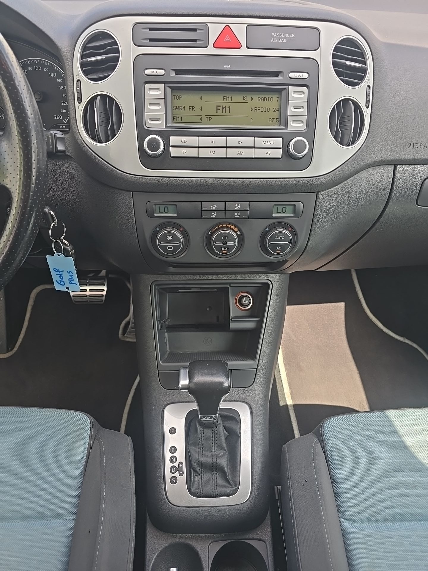VW Golf Plus Scott 1.4 TSI Sportline DSG-image-9