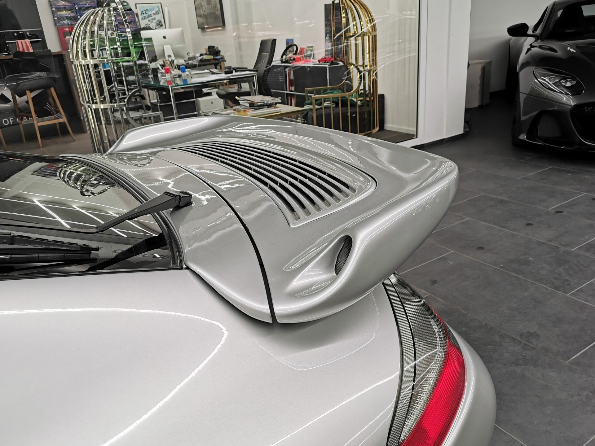 PORSCHE 911 Carrera 4 GT3 Aerokit-image-8