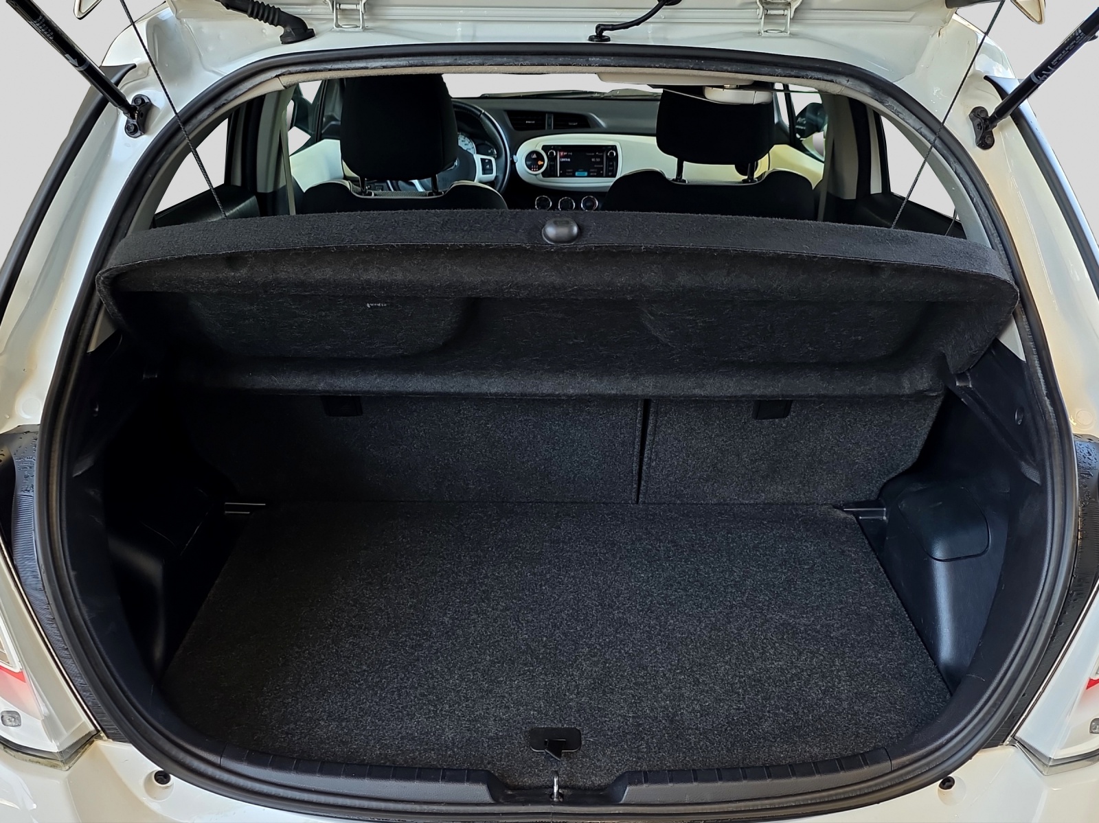 TOYOTA Yaris 1.33 VVT-i Trend MdS-image-13
