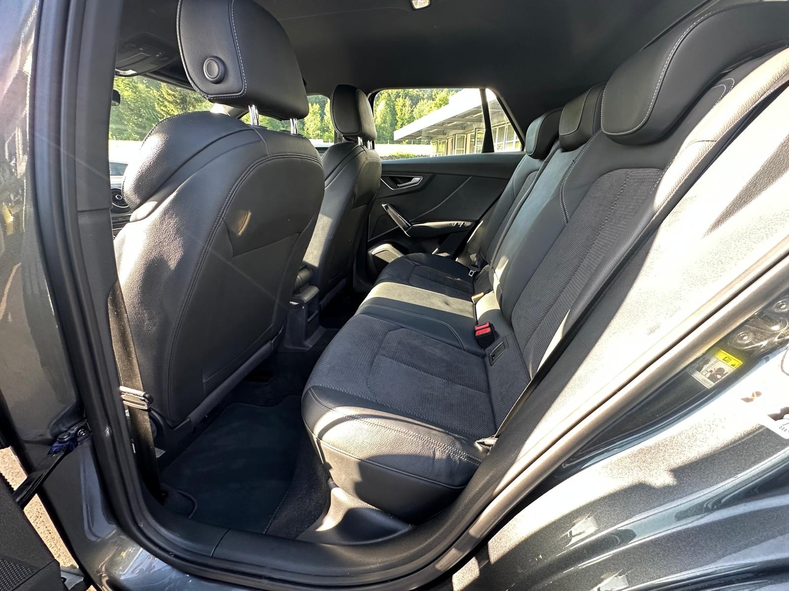 AUDI Q2 2.0 TDI sport quattro S-tronic-image-10