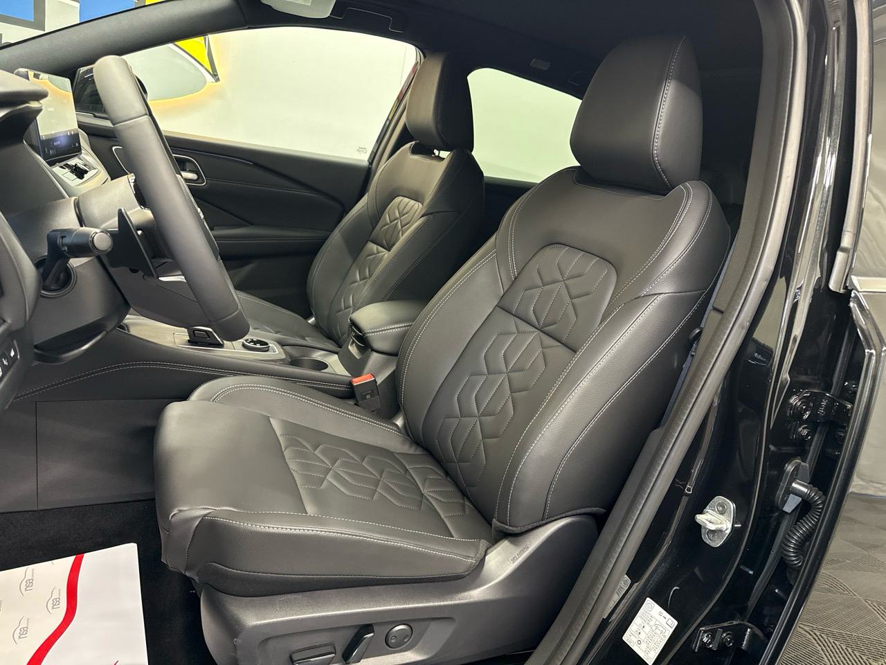 NISSAN Qashqai 1.3 DIG-T MHEV Tekna Xtronic 4x4-showroom-element-2