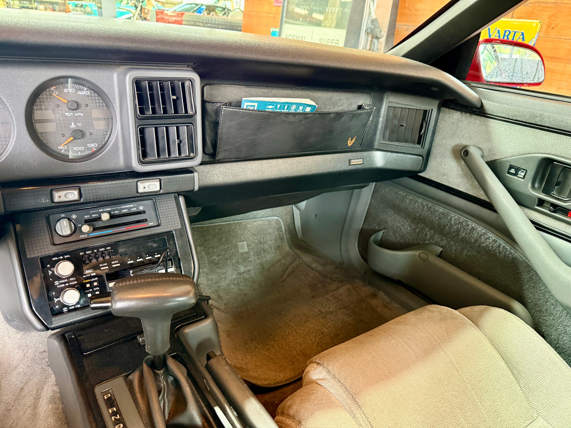 PONTIAC Firebird 5.0 V8 Trans Am-image-6