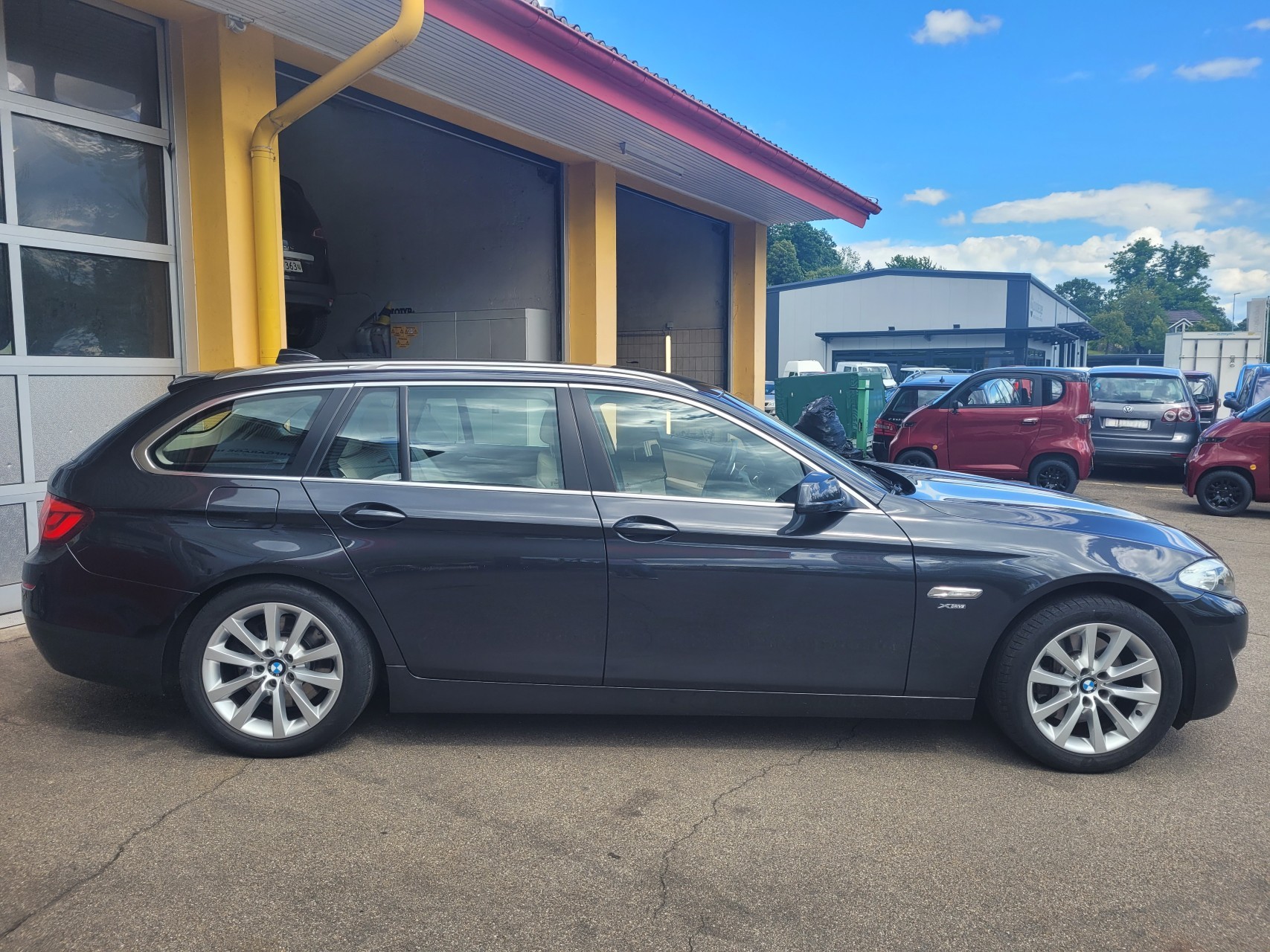 BMW 530d xDrive Touring Steptronic-image-1