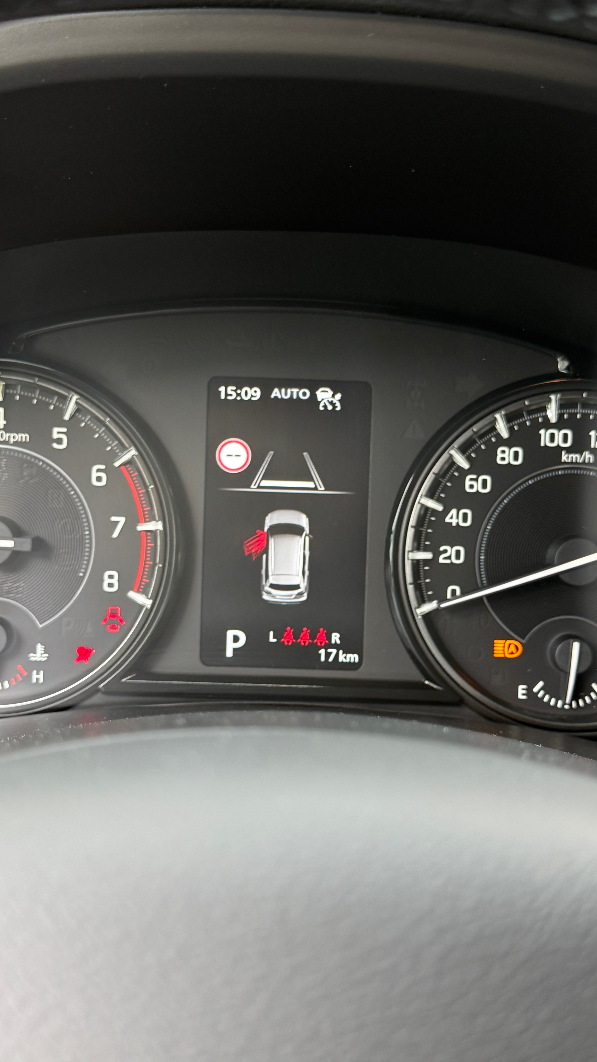 SUZUKI Vitara 1.4 Boosterjet Compact + 4x4 Hybrid Automatic-image-6