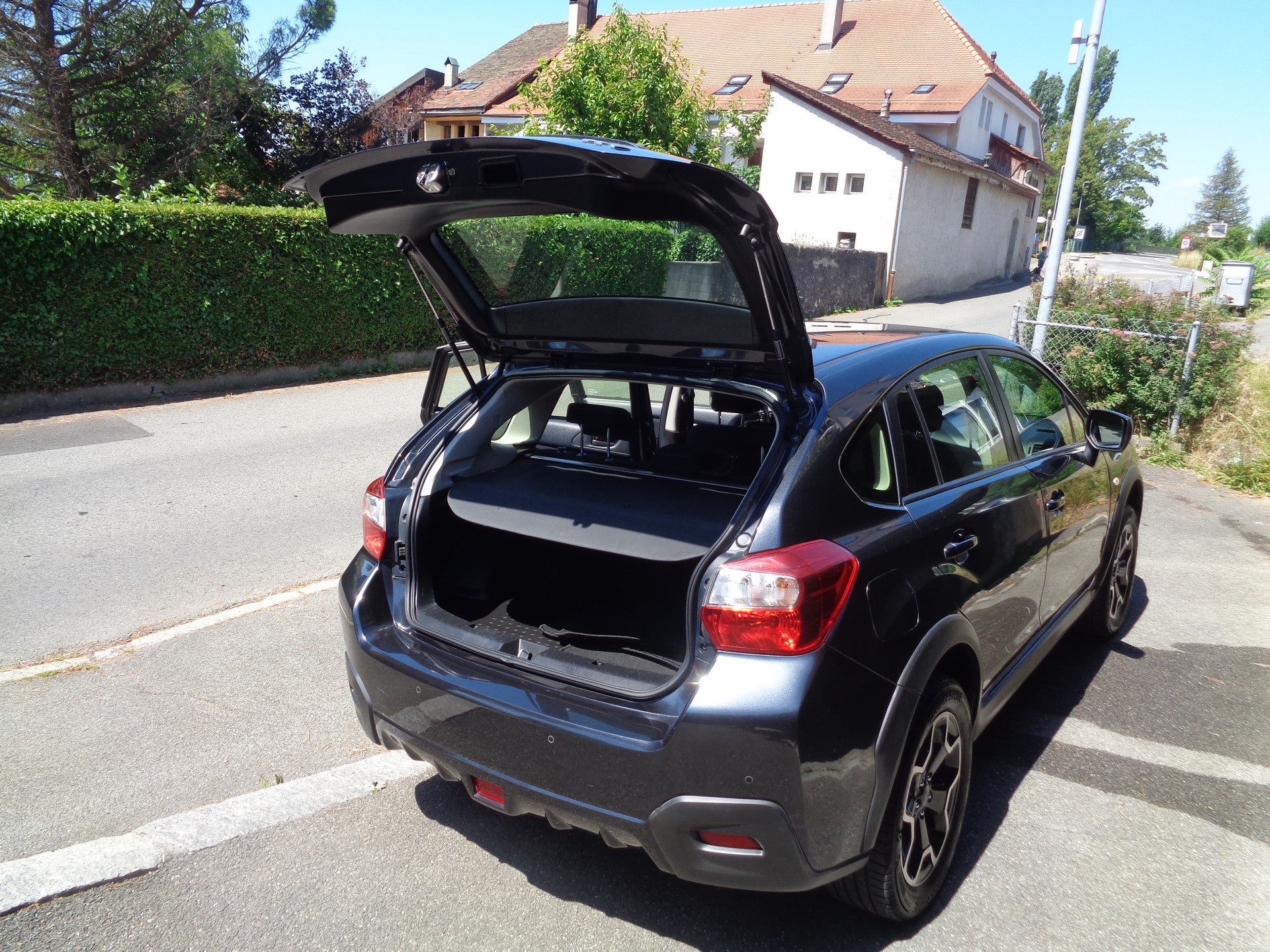 SUBARU XV 1.6 Swiss One-image-11