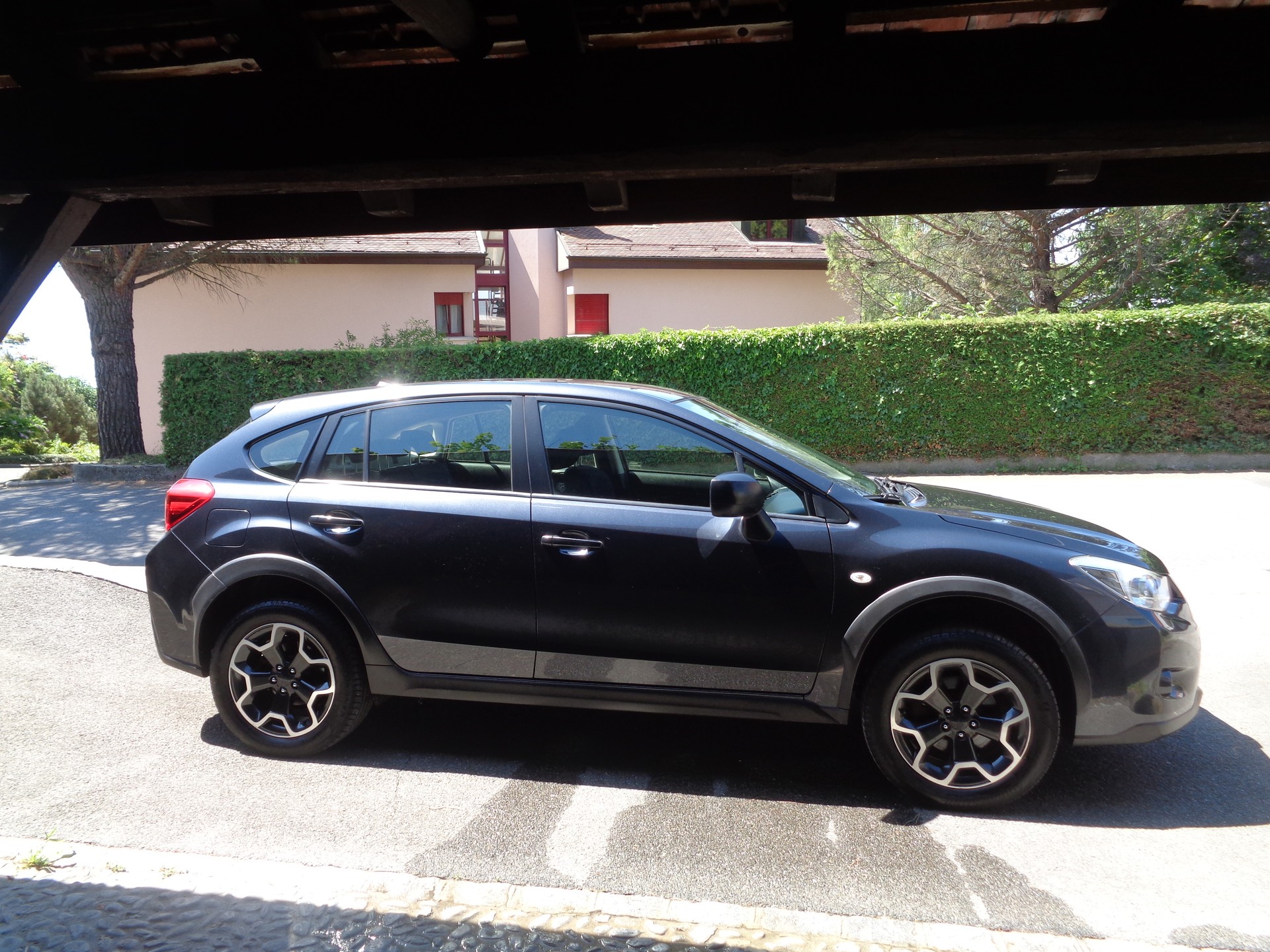 SUBARU XV 1.6 Swiss One-image-2